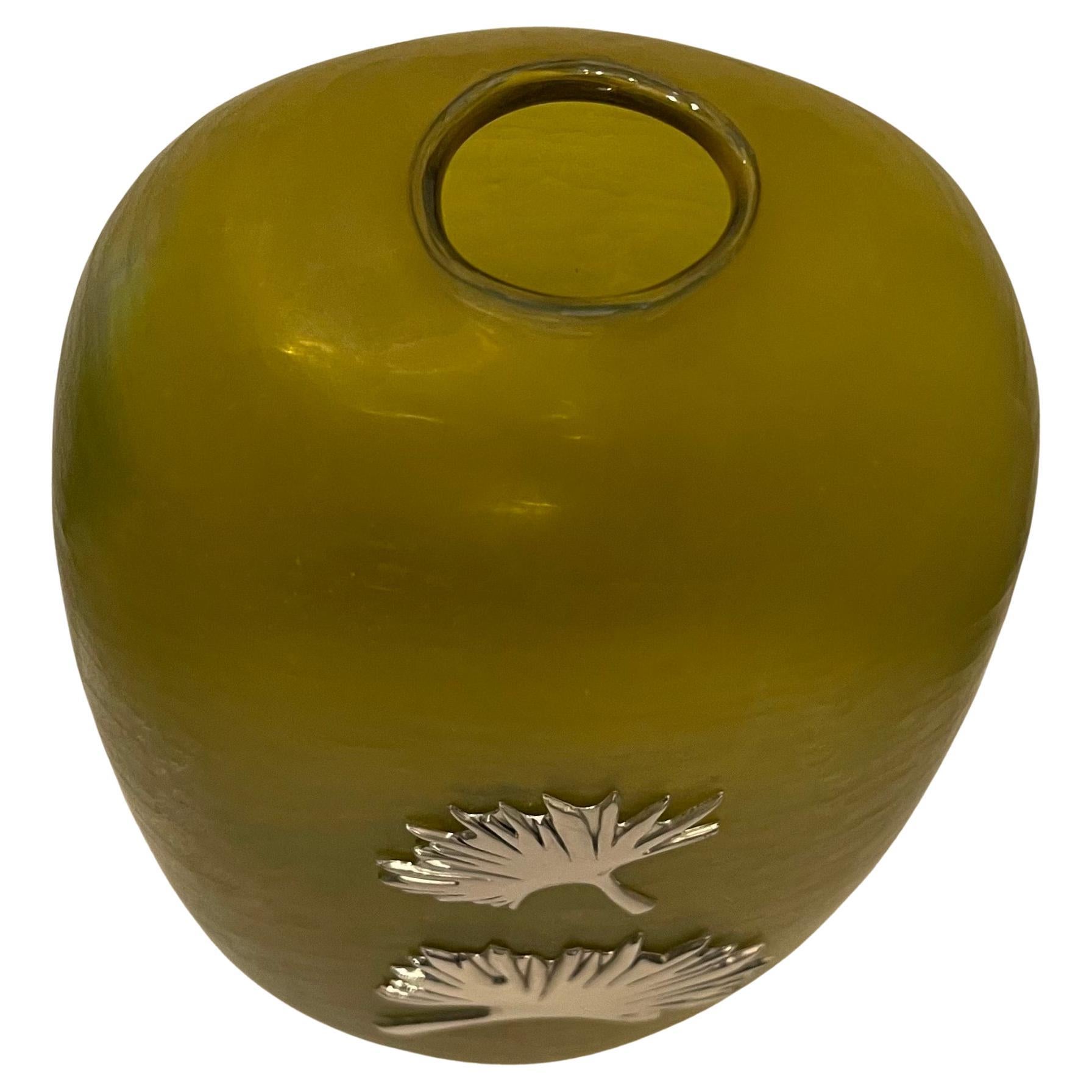 Moderne Merveilleux vase en verre d'art italien de Murano, feuilles de palmier montées sur métal en vente