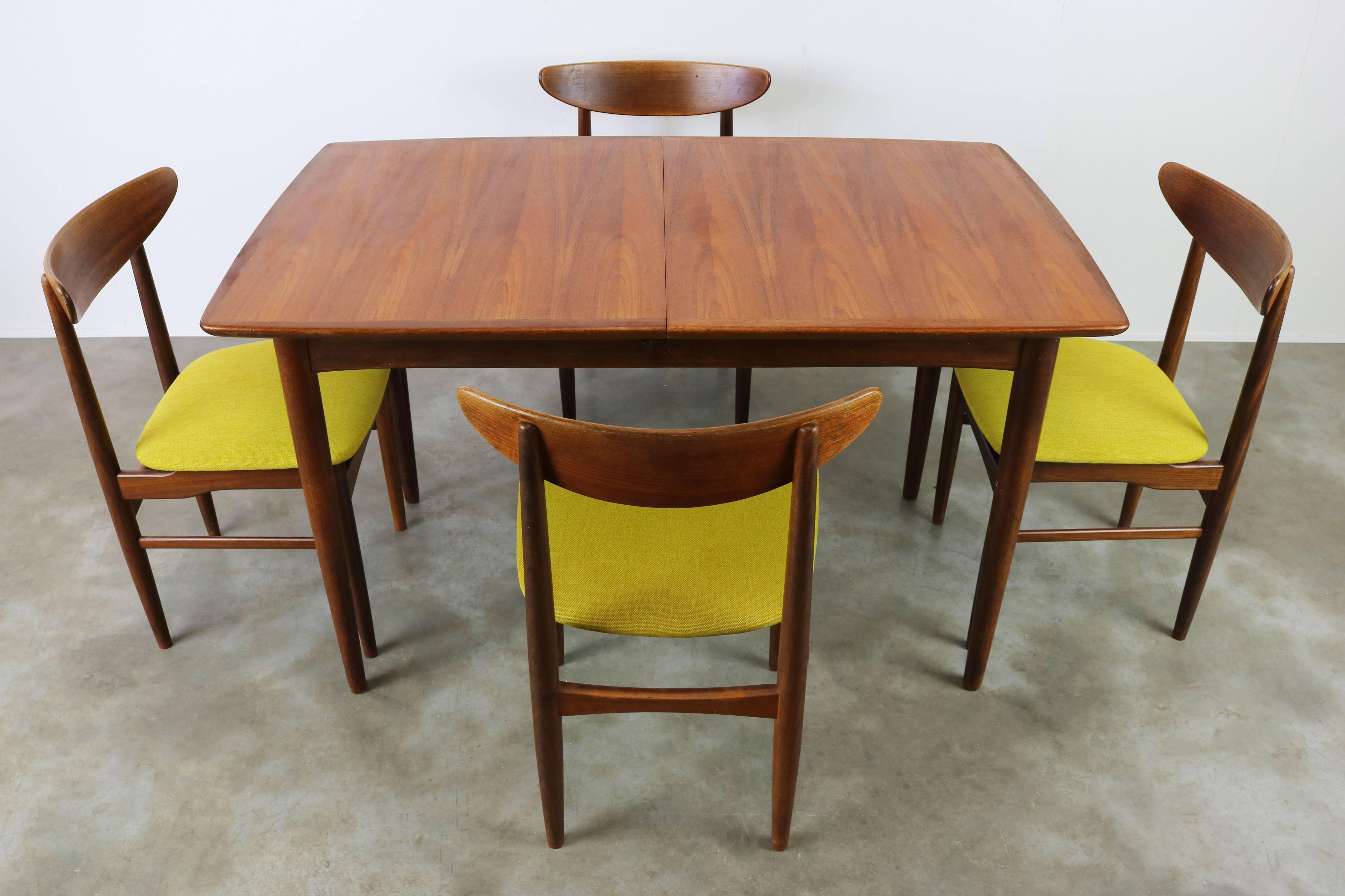 Wonderful Danish Design Dining Room Set Designed by Dyrlund in Teak 1950s 3
