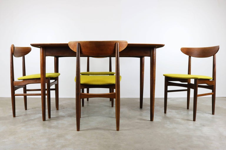 Wonderful Danish Design Dining Room Set Designed by Dyrlund in Teak