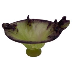 Maravilloso centro de mesa Daum France Art Glass Pate De Verre Iris Crystal Bowl
