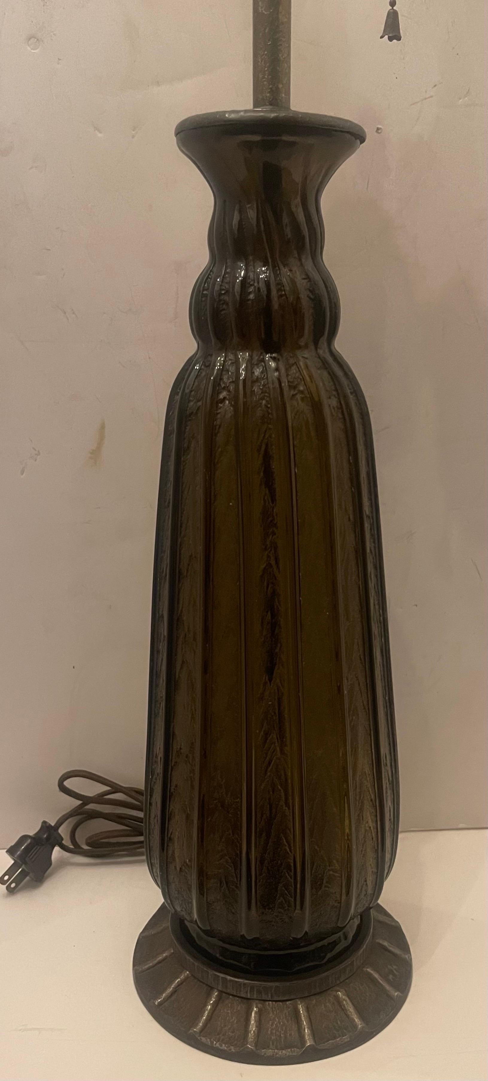 Wunderschöne Daum Nancy France Beaux Arts Katona Art Deco-Kunstglas-Lampe (Art déco) im Angebot