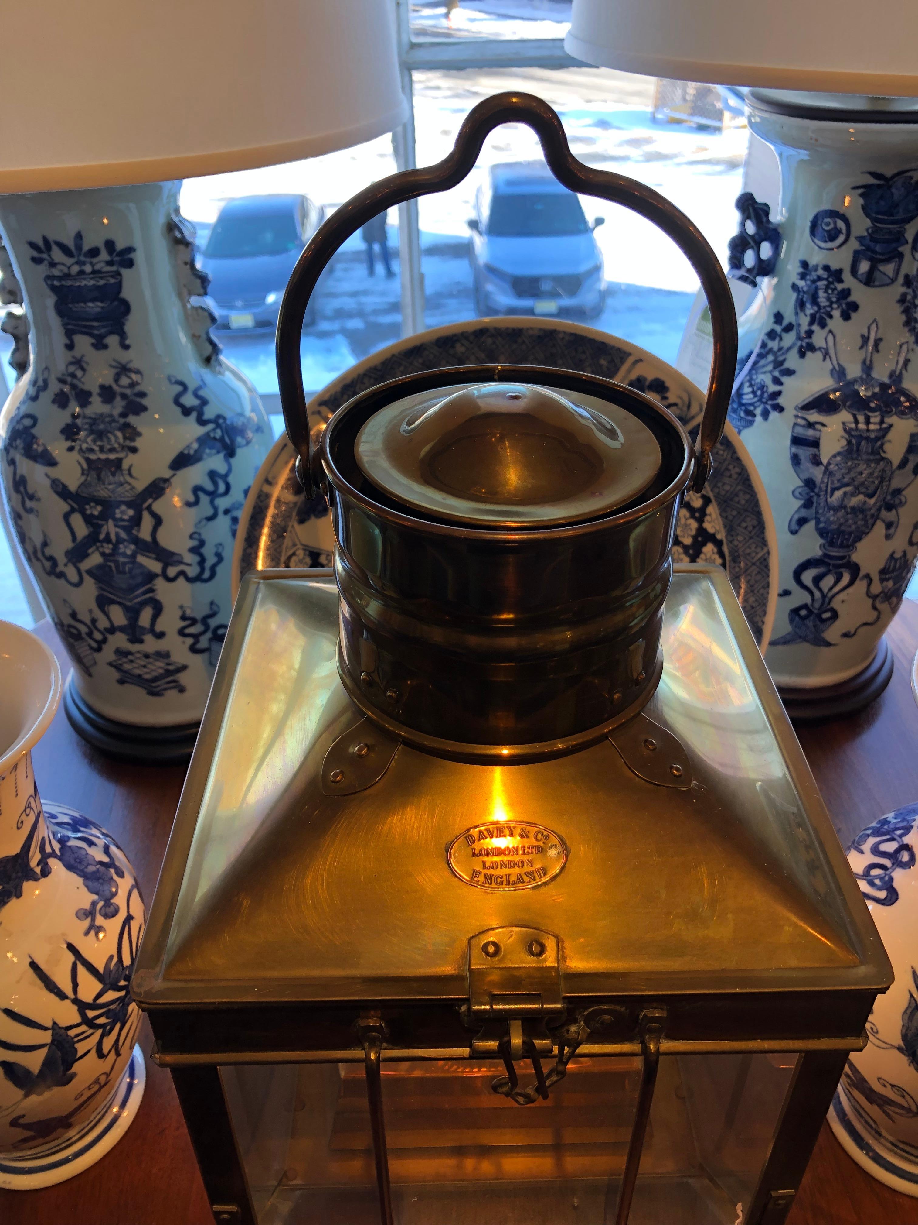 Wonderful Davey & Company English Brass Nautical Ship Lantern Lamp For Sale 5