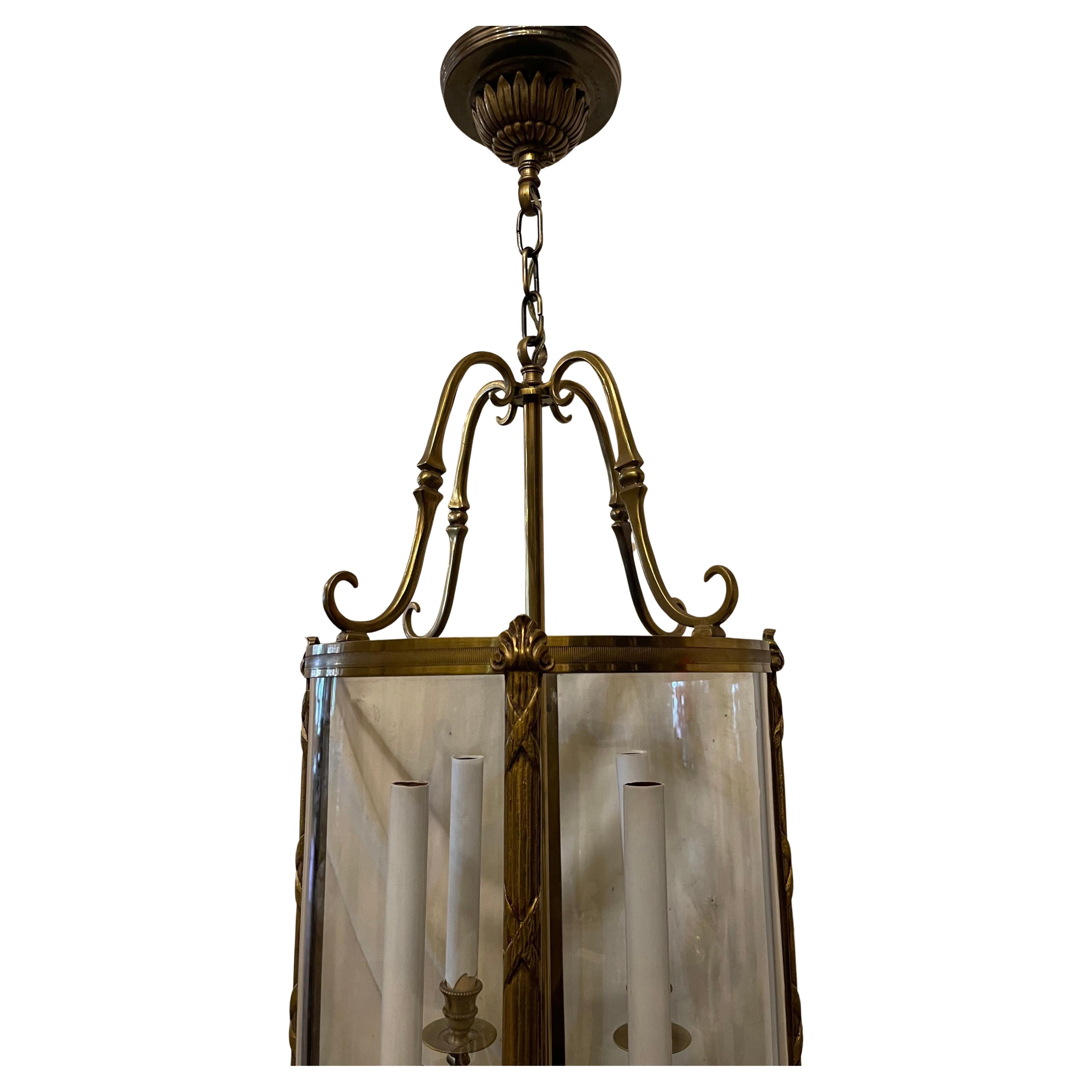Italian Wonderful Doré Reeded Bronze Louis XVI Lantern Light Fixture Curved Glass Panels For Sale