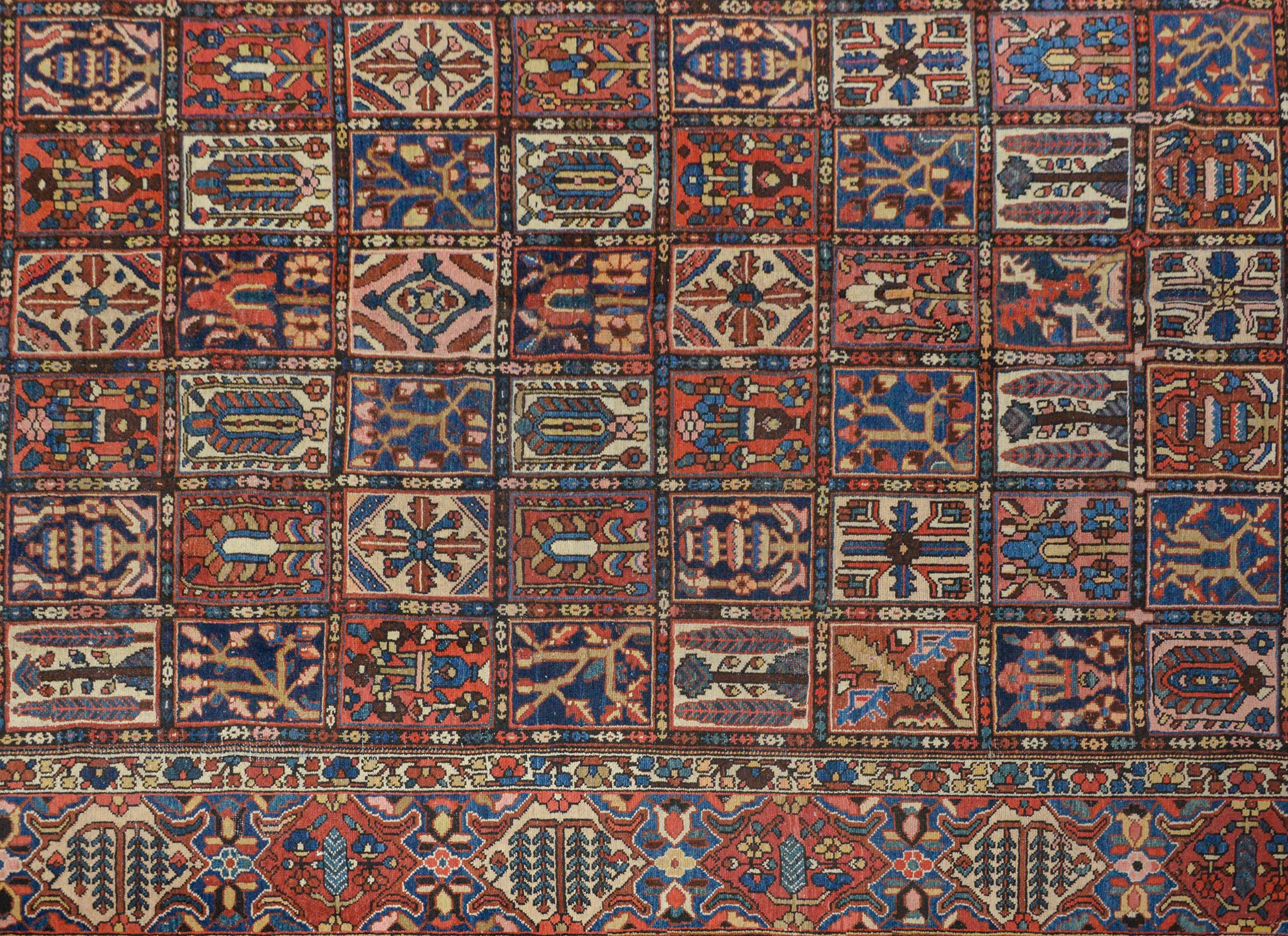 Persian Wonderful Early 20th Century Bakhtiari Rug For Sale
