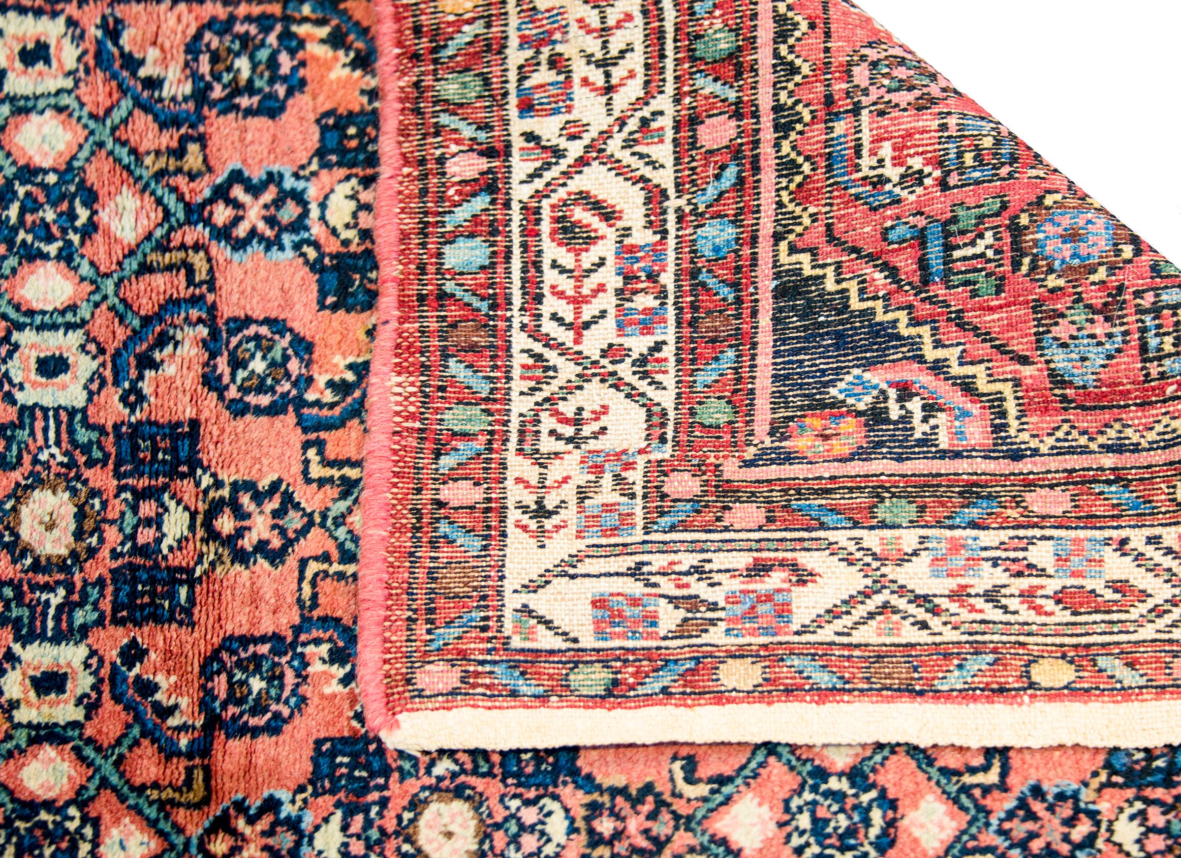 Mid-20th Century Wonderful Early 20th Century Herati Rug For Sale