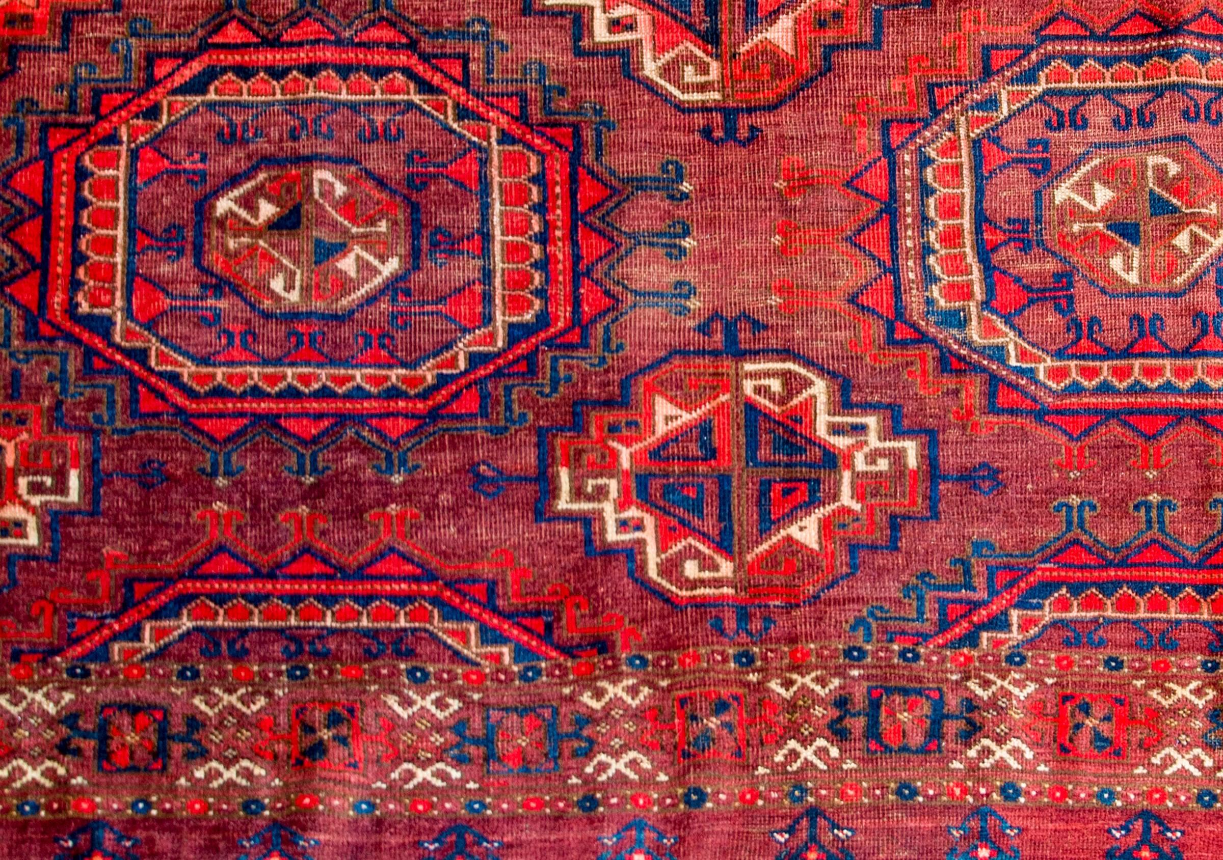 Tribal Merveilleux tapis de juval du début du 20e siècle en vente