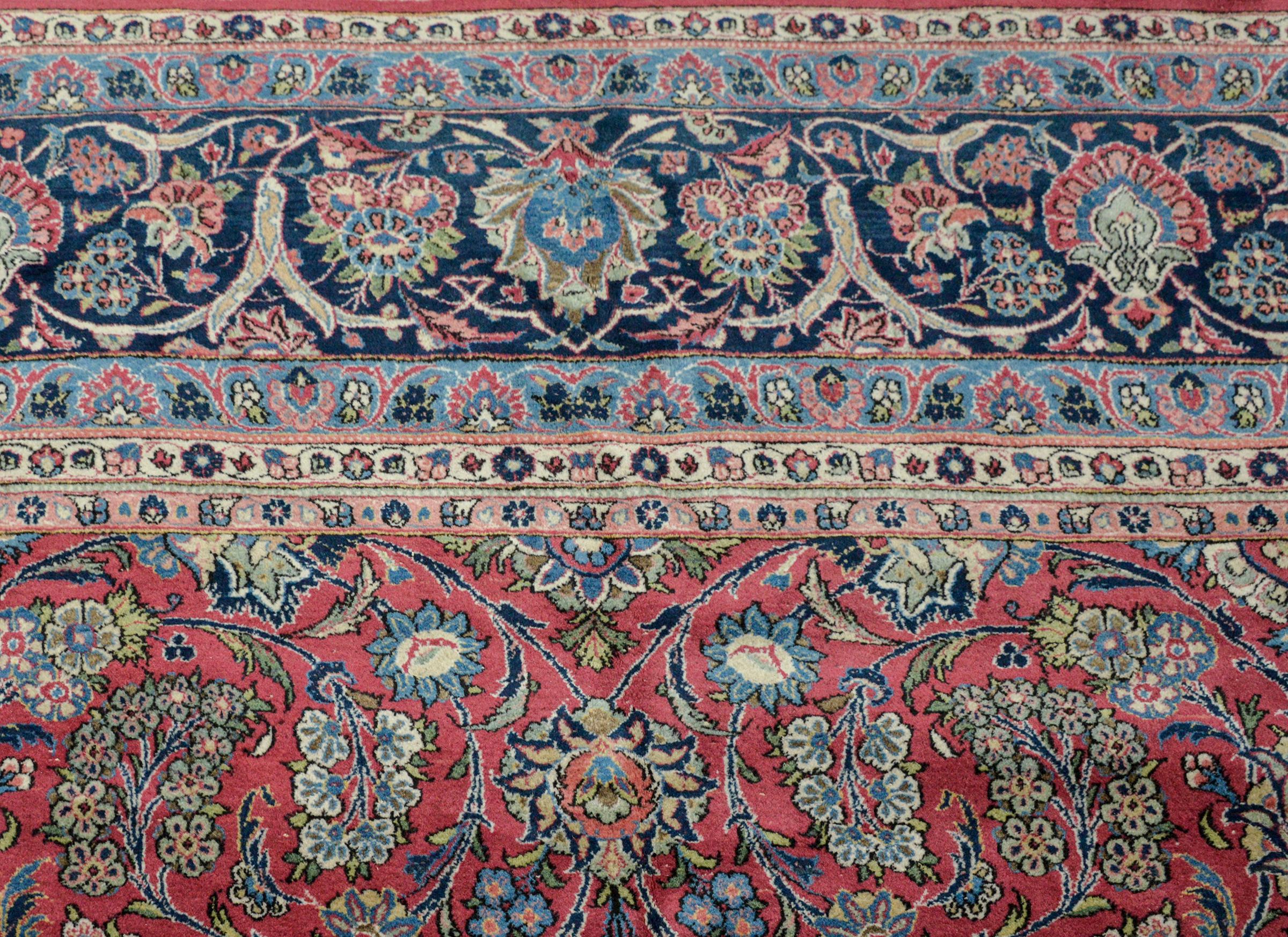 Wonderful Early 20th Century Kashan Dabir Rug In Good Condition For Sale In Chicago, IL