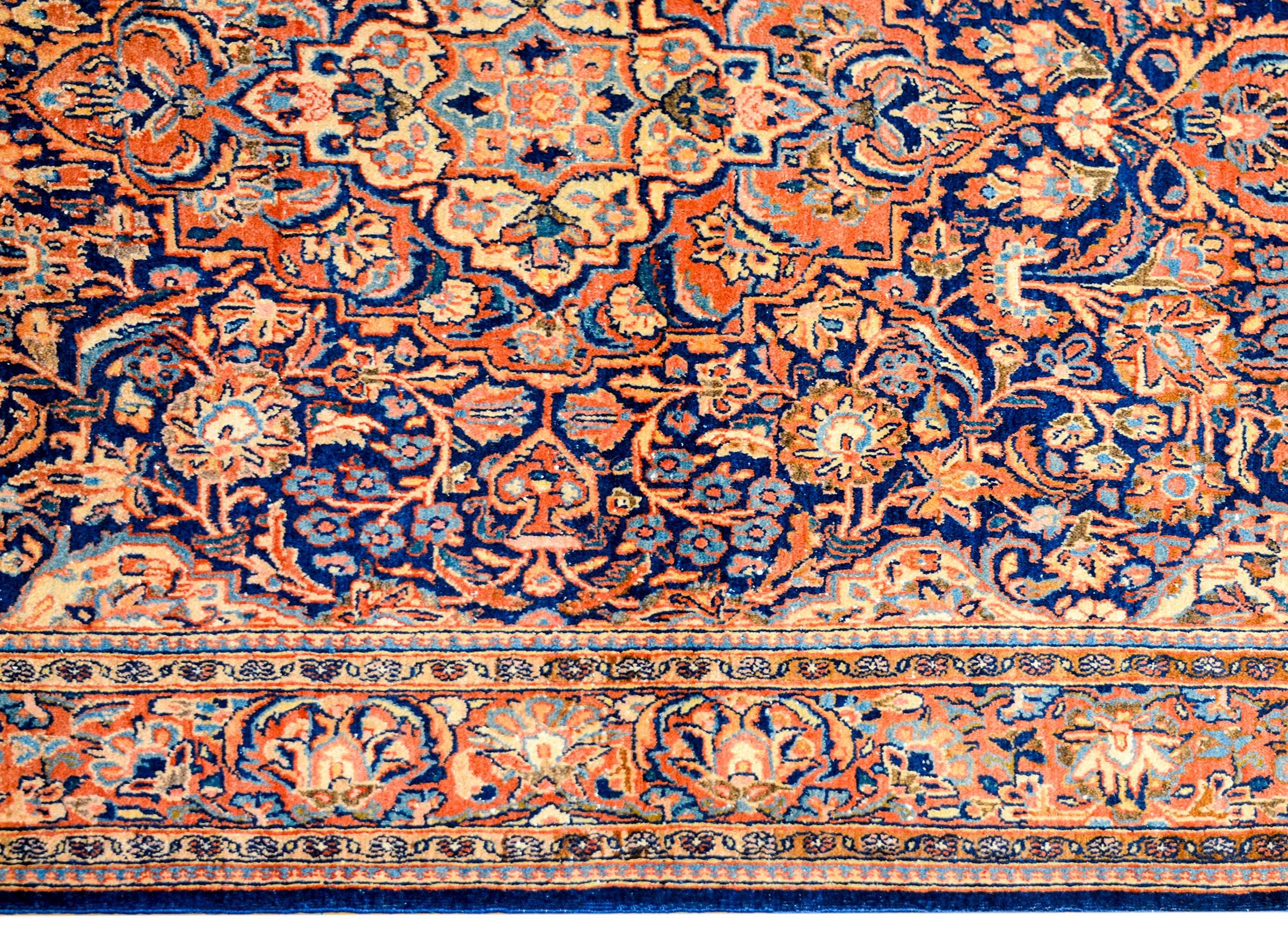 Wonderful Early 20th Century Kashan Rug In Good Condition For Sale In Chicago, IL