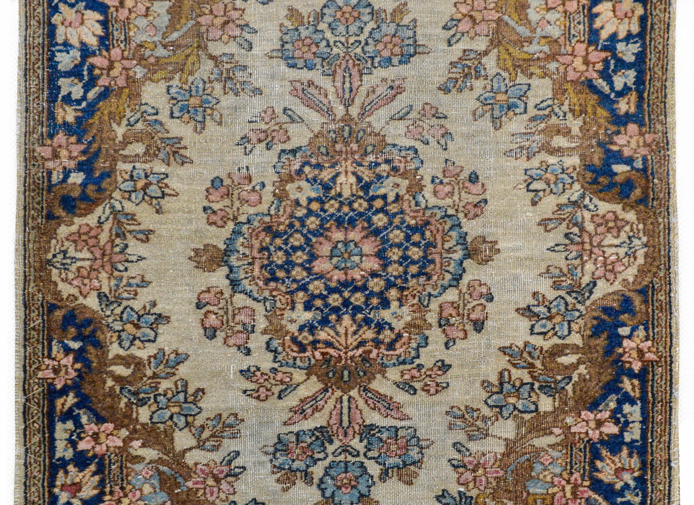 Hand-Knotted Wonderful Early 20th Century Kirman Rug For Sale