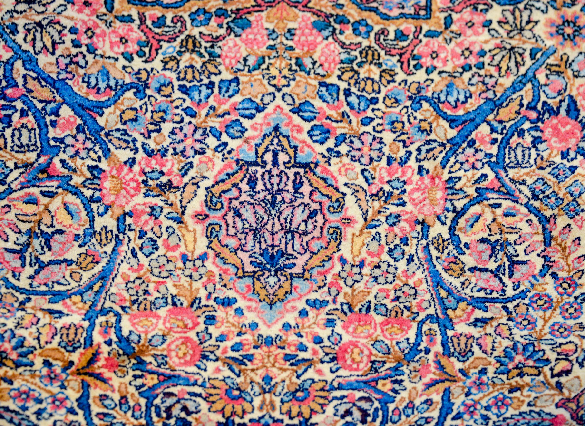 Vegetable Dyed Wonderful Early 20th Century Kirman Rug For Sale