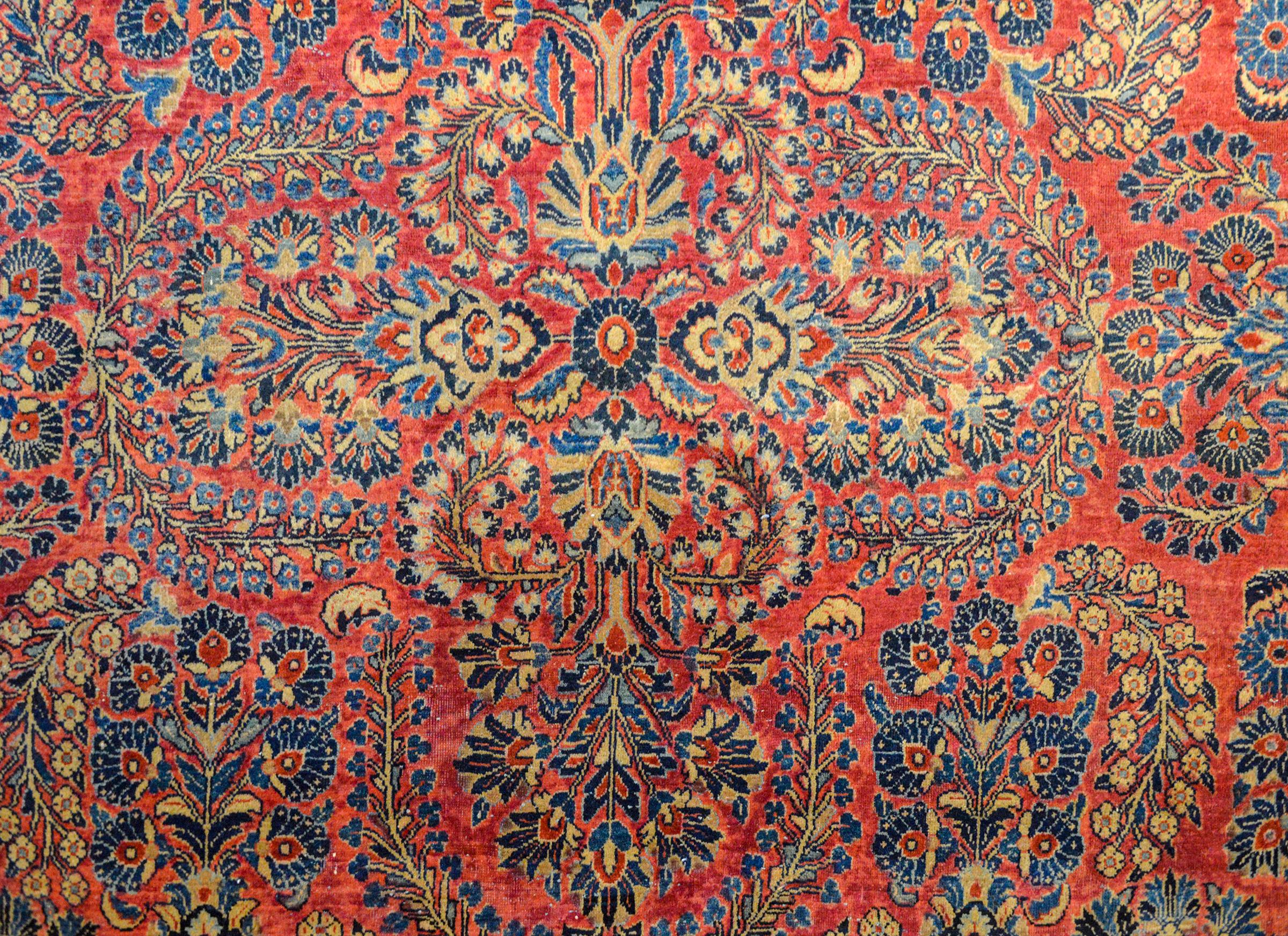 Persian Wonderful Early 20th Century Sarouk Rug