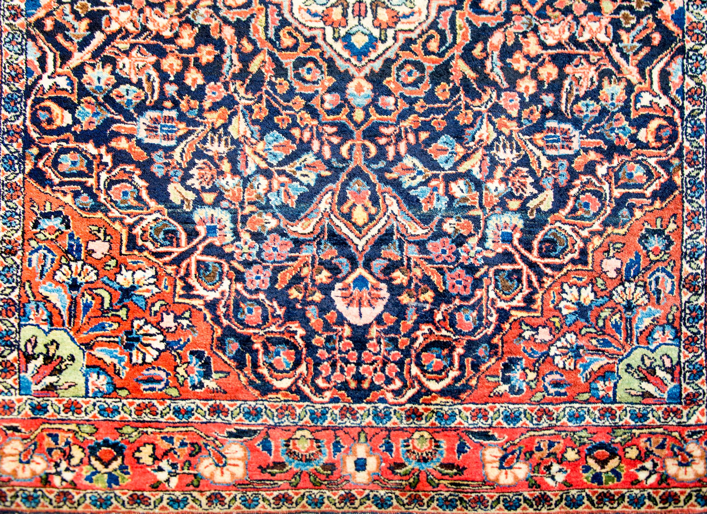 Vegetable Dyed Wonderful Early 20th Century Sarouk Rug For Sale
