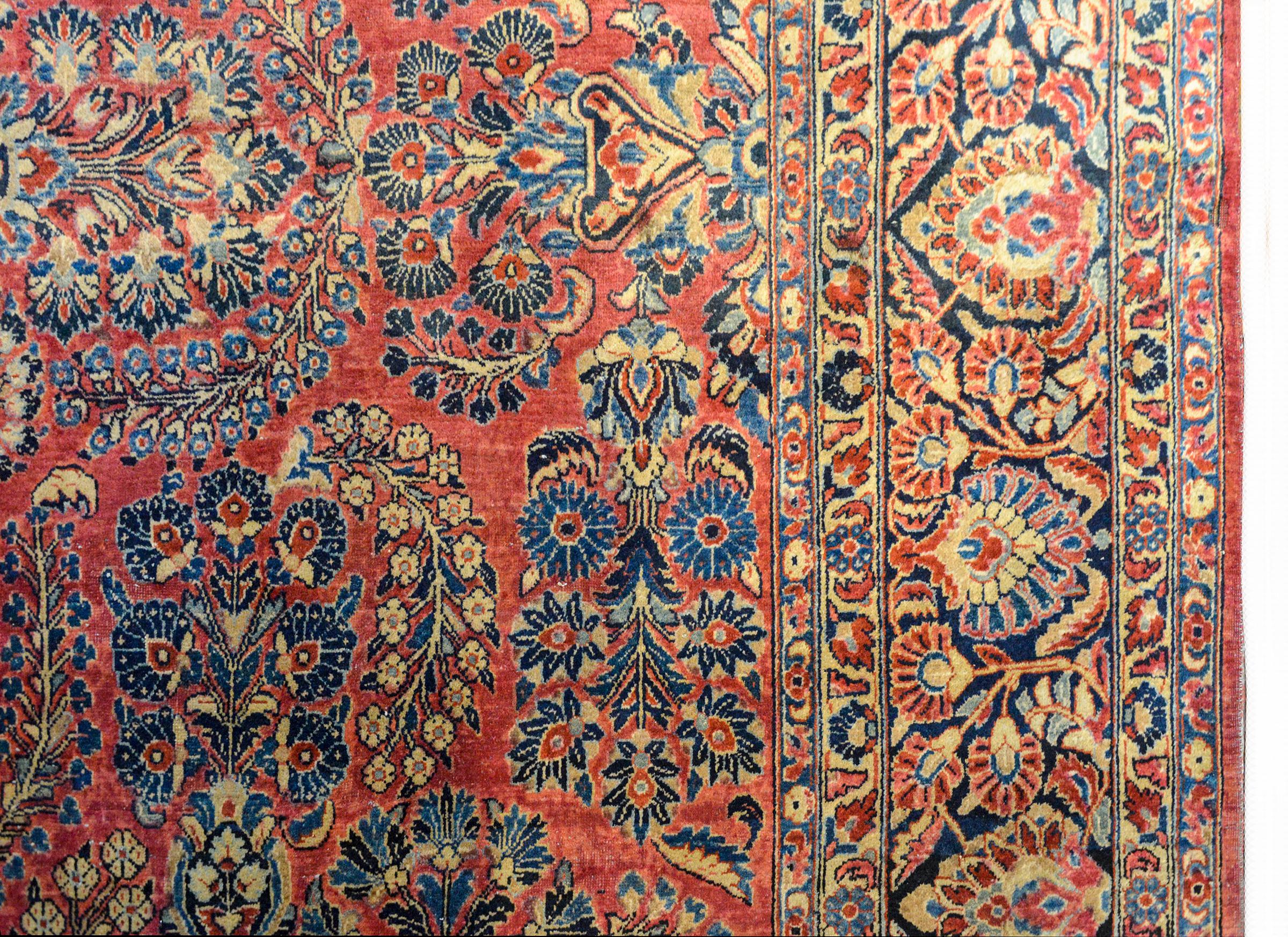 Hand-Knotted Wonderful Early 20th Century Sarouk Rug