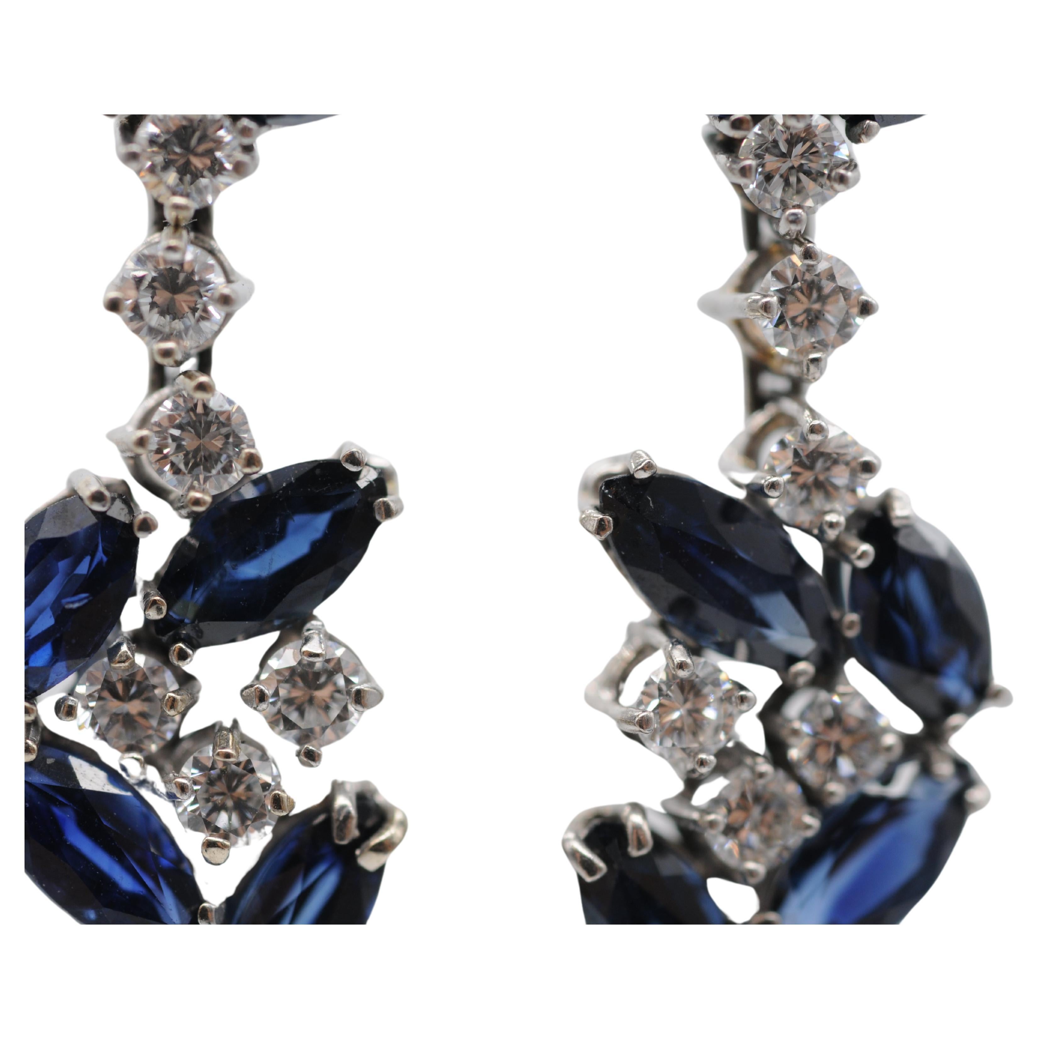 Wonderful earrings in 18k white gold with diamonds and sapphires. For Sale 6