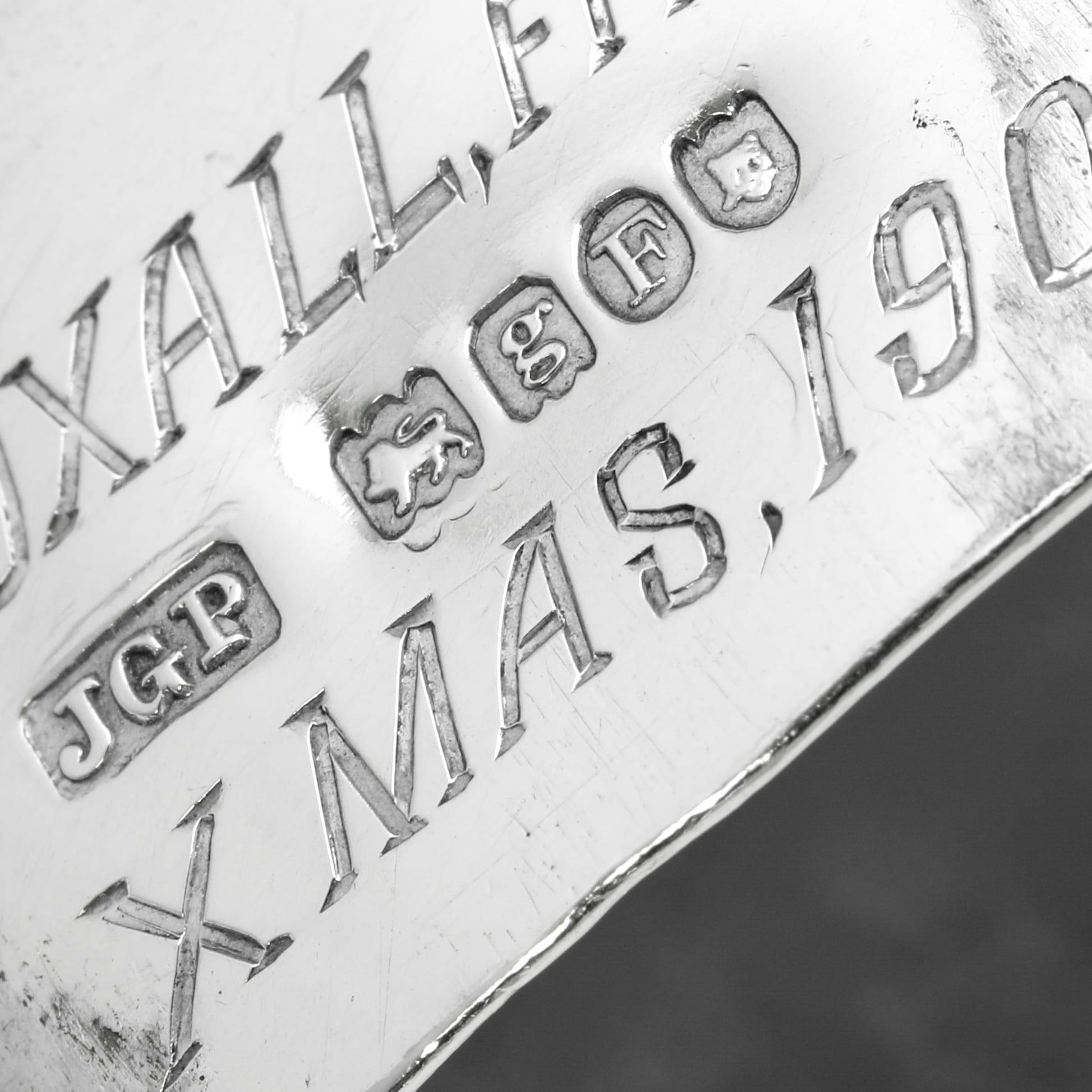 Inizio XX secolo Splendido modello edoardiano in argento sterling di un cervo muggente realizzato nel 1902 in vendita