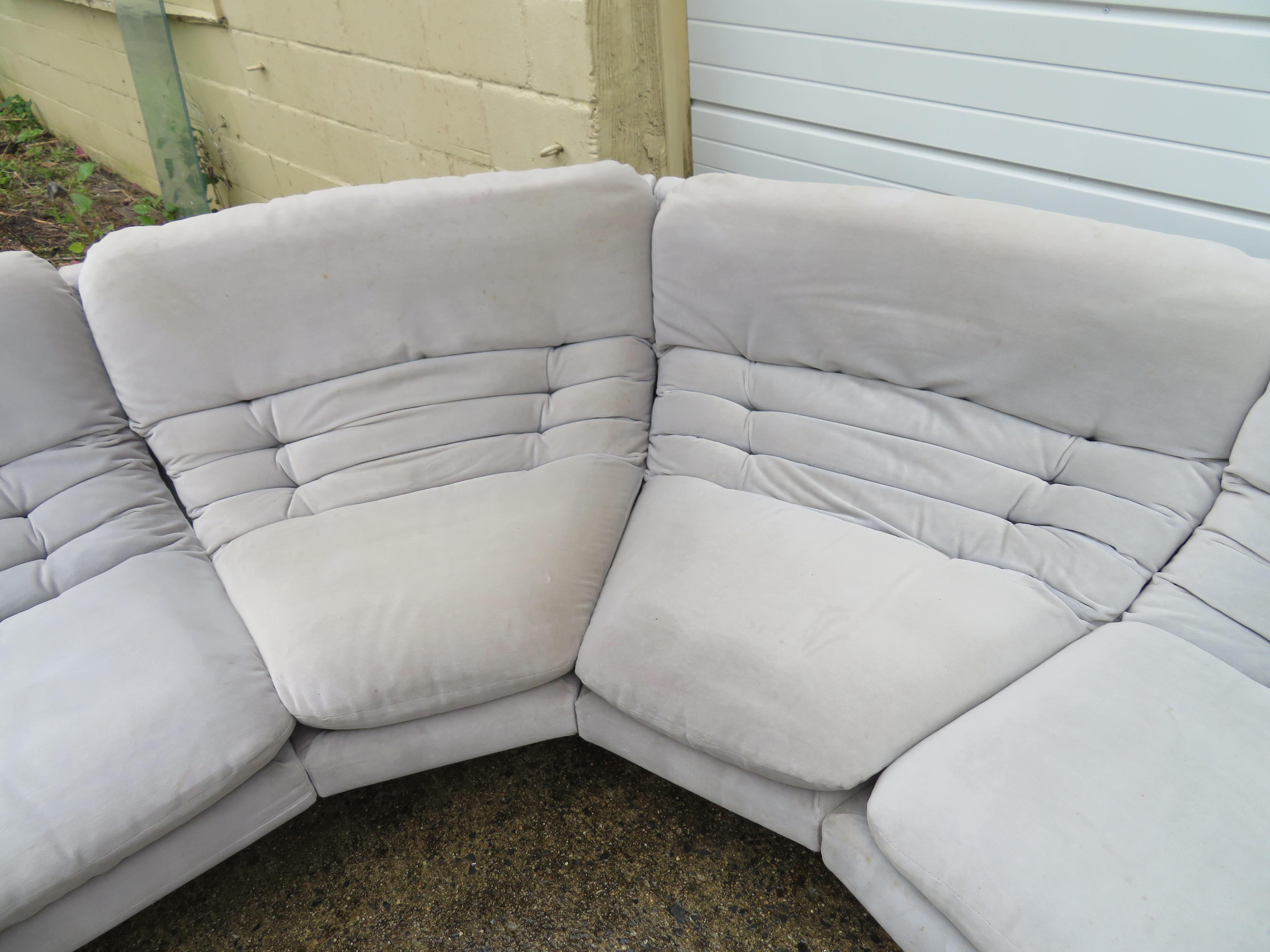 Américain Merveilleux canapé sectionnel huit pièces Mid-Century Modern en vente