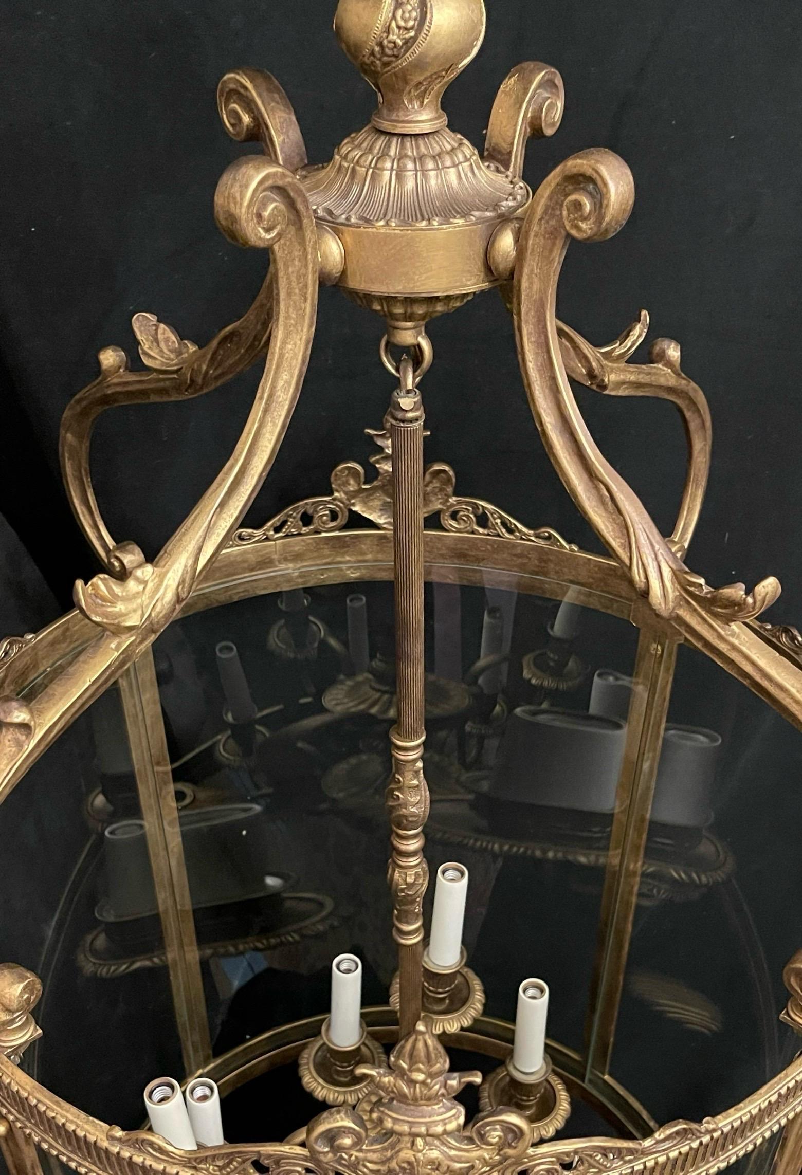 Wonderful English Regency Hansom Bronze Large 9 Light Lantern Chandelier Fixture In Good Condition In Roslyn, NY