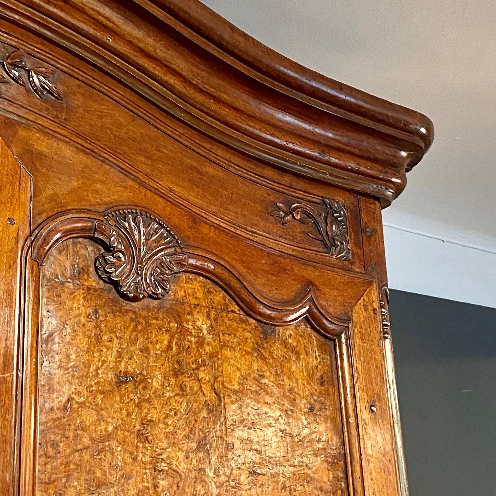 Wonderful Example Of A French Walnut And Burr Walnut Armoire In Good Condition In Lincolnshire, GB