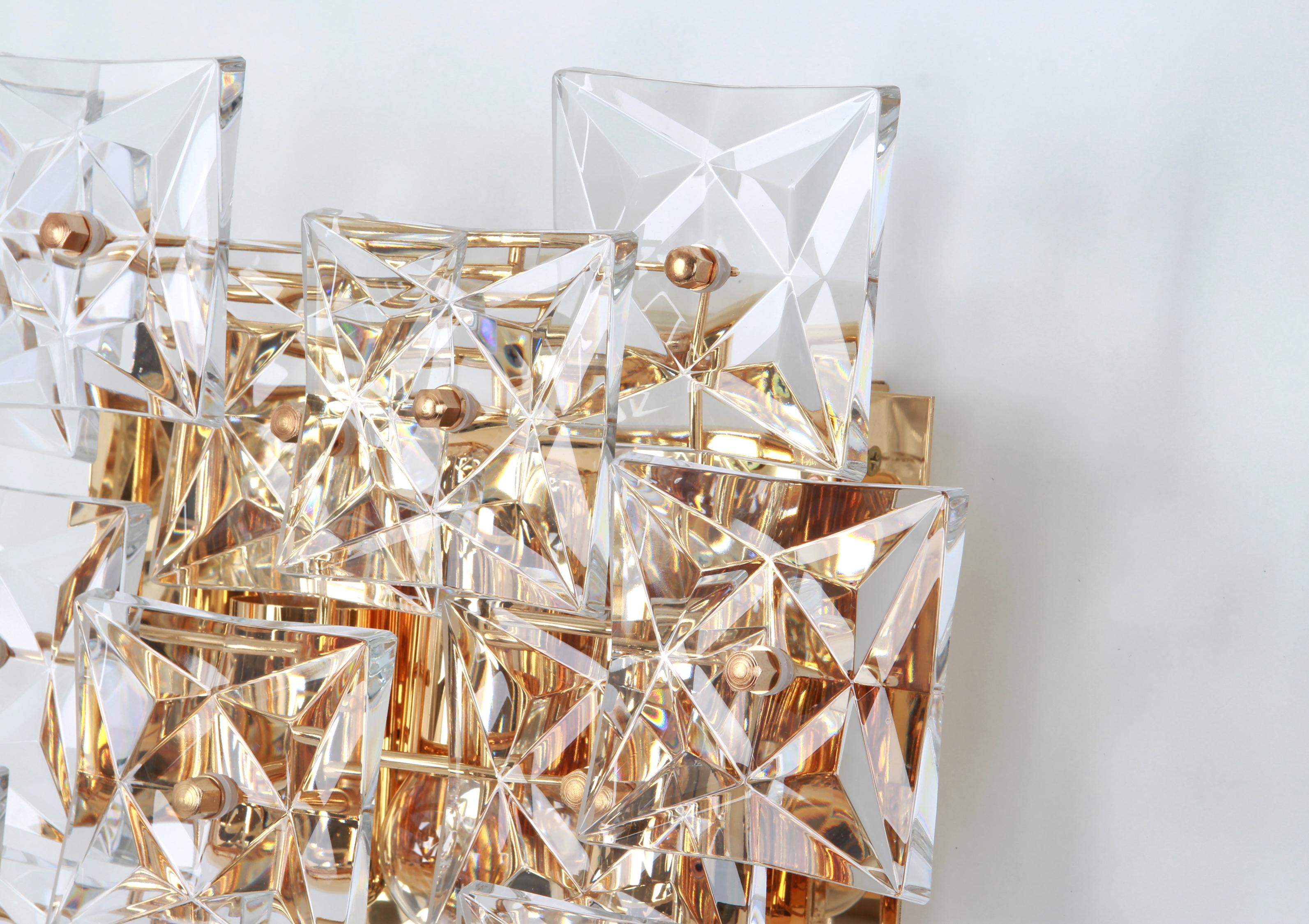 1 of 2 Wonderful Extra Large Crystal Sconce by Kinkeldey, Germany, 1970s In Good Condition For Sale In Aachen, NRW