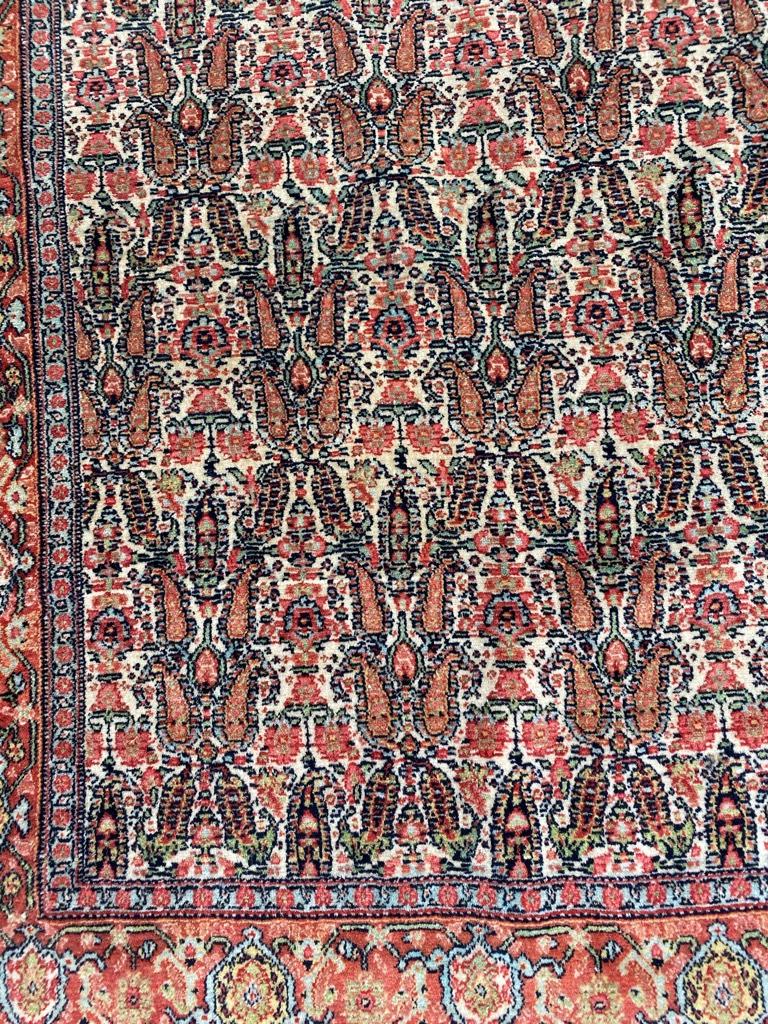 Wunderschöner feiner antiker kurdischer Senneh-Teppich (Handgeknüpft) im Angebot