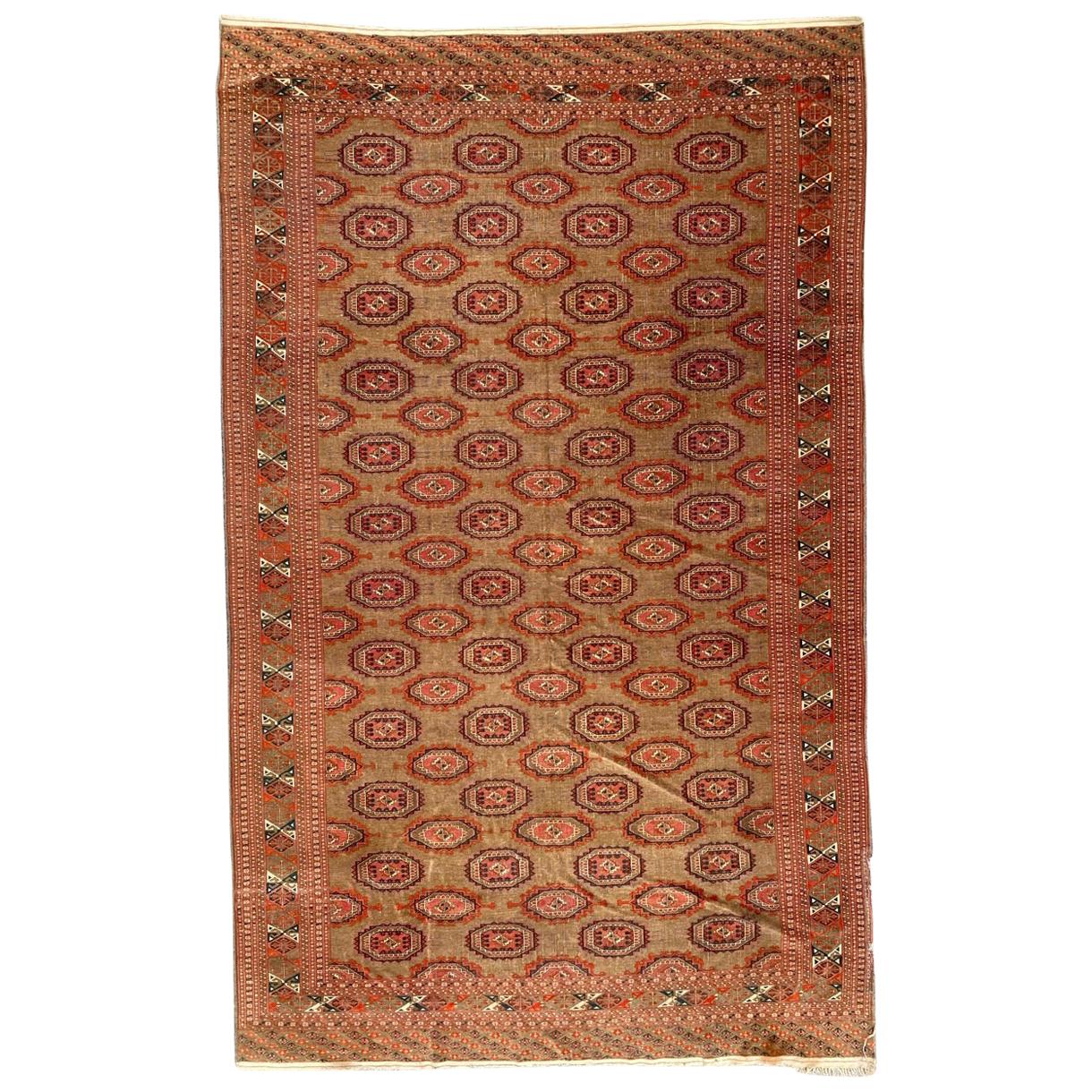 Magnifique tapis turkmène ancien de grande taille en vente