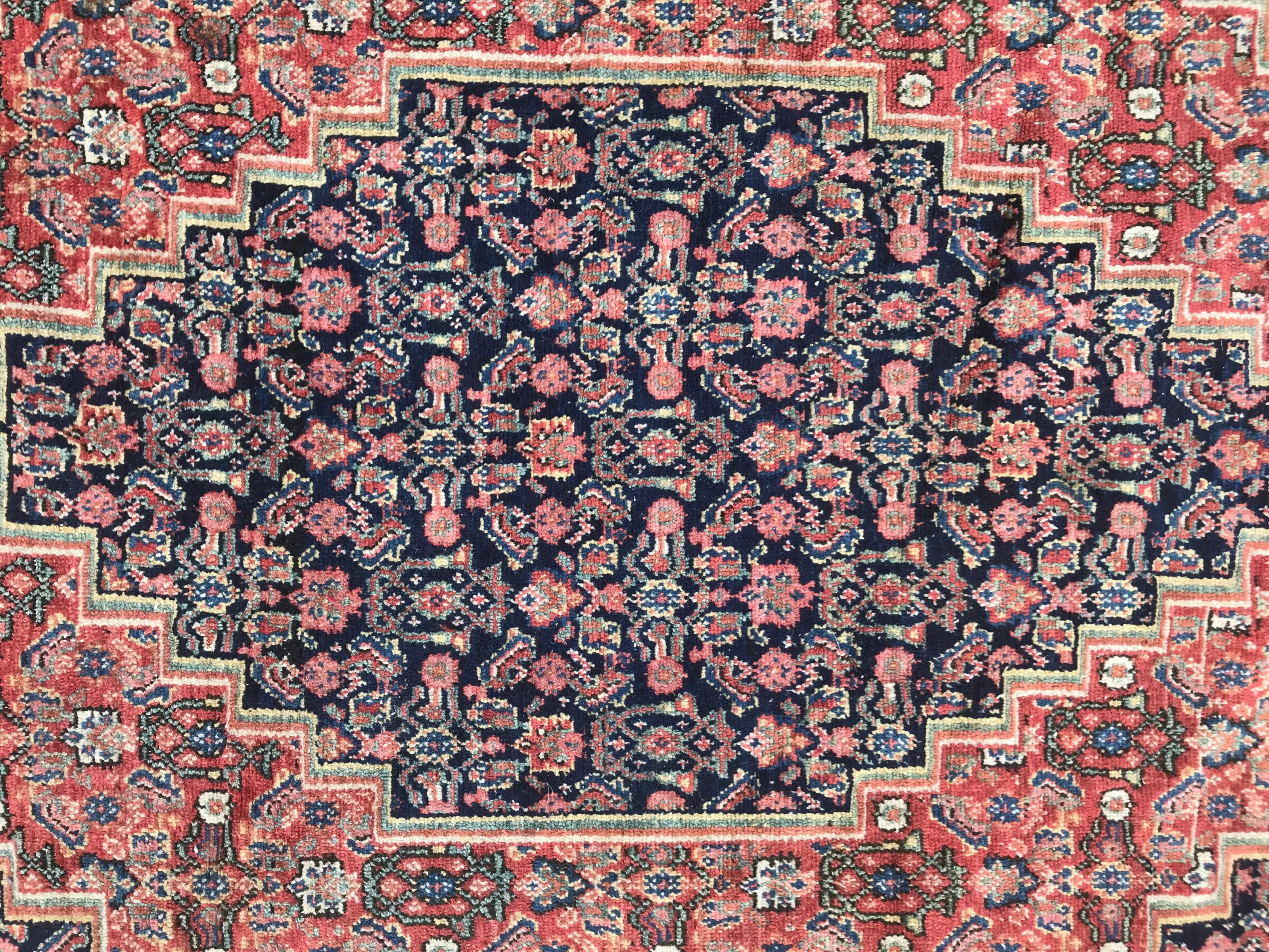 Bobyrug's Wundervoller feiner antiker Senneh-Teppich im Angebot 2