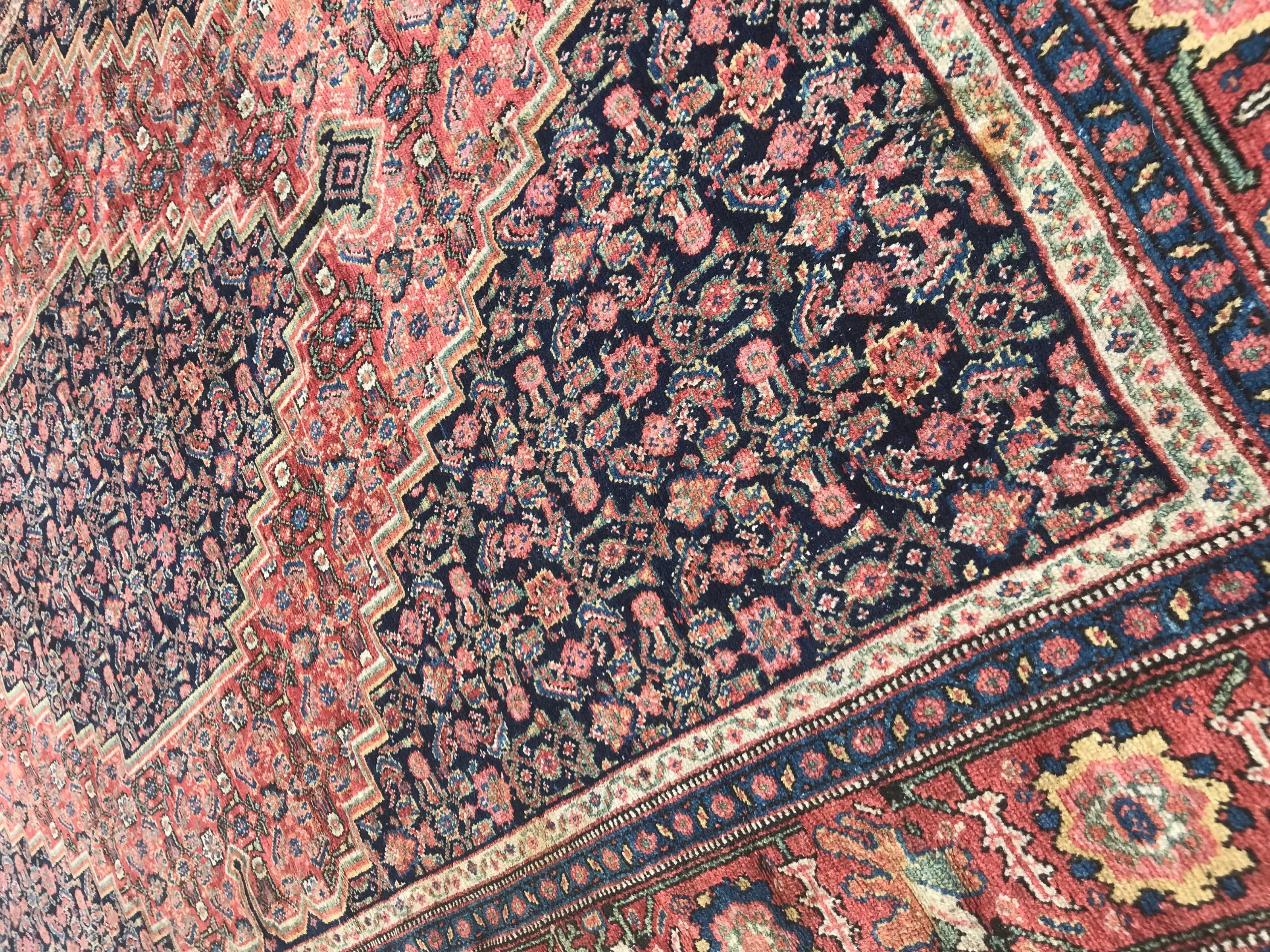 Bobyrug's Wundervoller feiner antiker Senneh-Teppich im Angebot 5