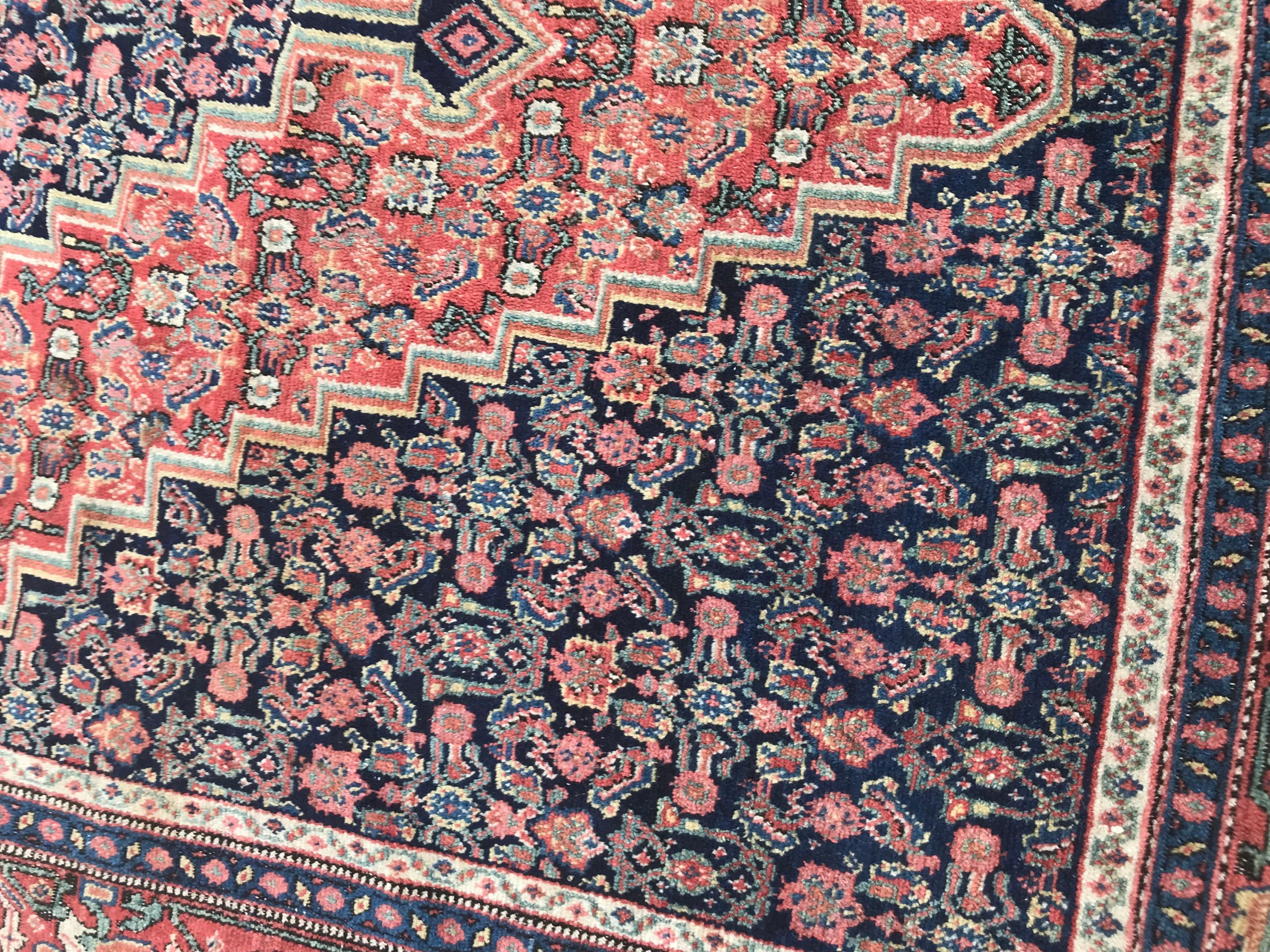 Bobyrug's Wundervoller feiner antiker Senneh-Teppich (Tabriz) im Angebot
