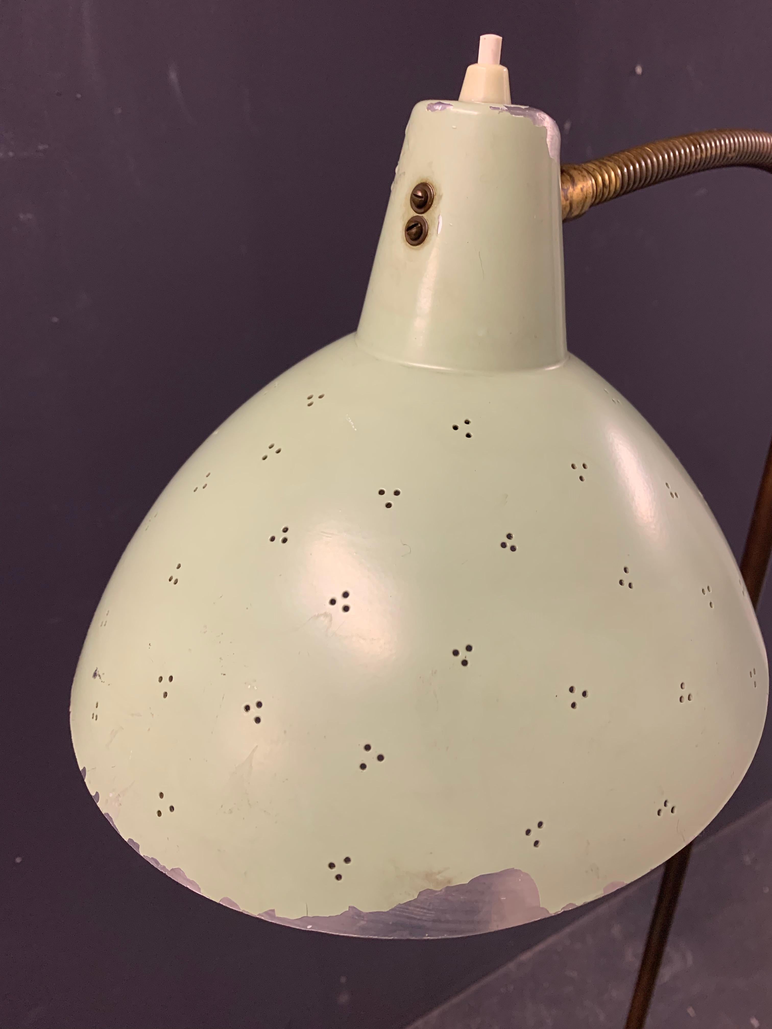 Merveilleux lampadaire attribué à Paavo Tynell en vente 6
