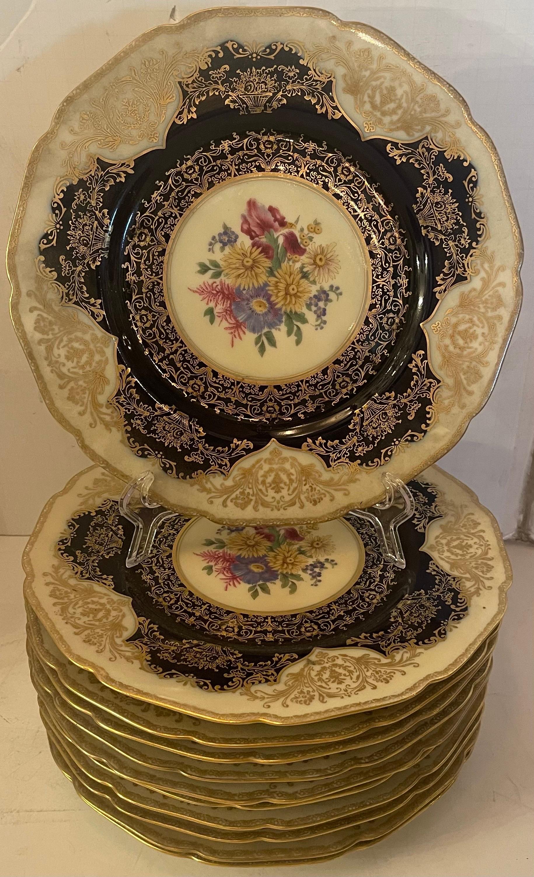 German Wonderful Floral Pattern Service 12 Dinner Porcelain Plates Black Night Bavaria For Sale