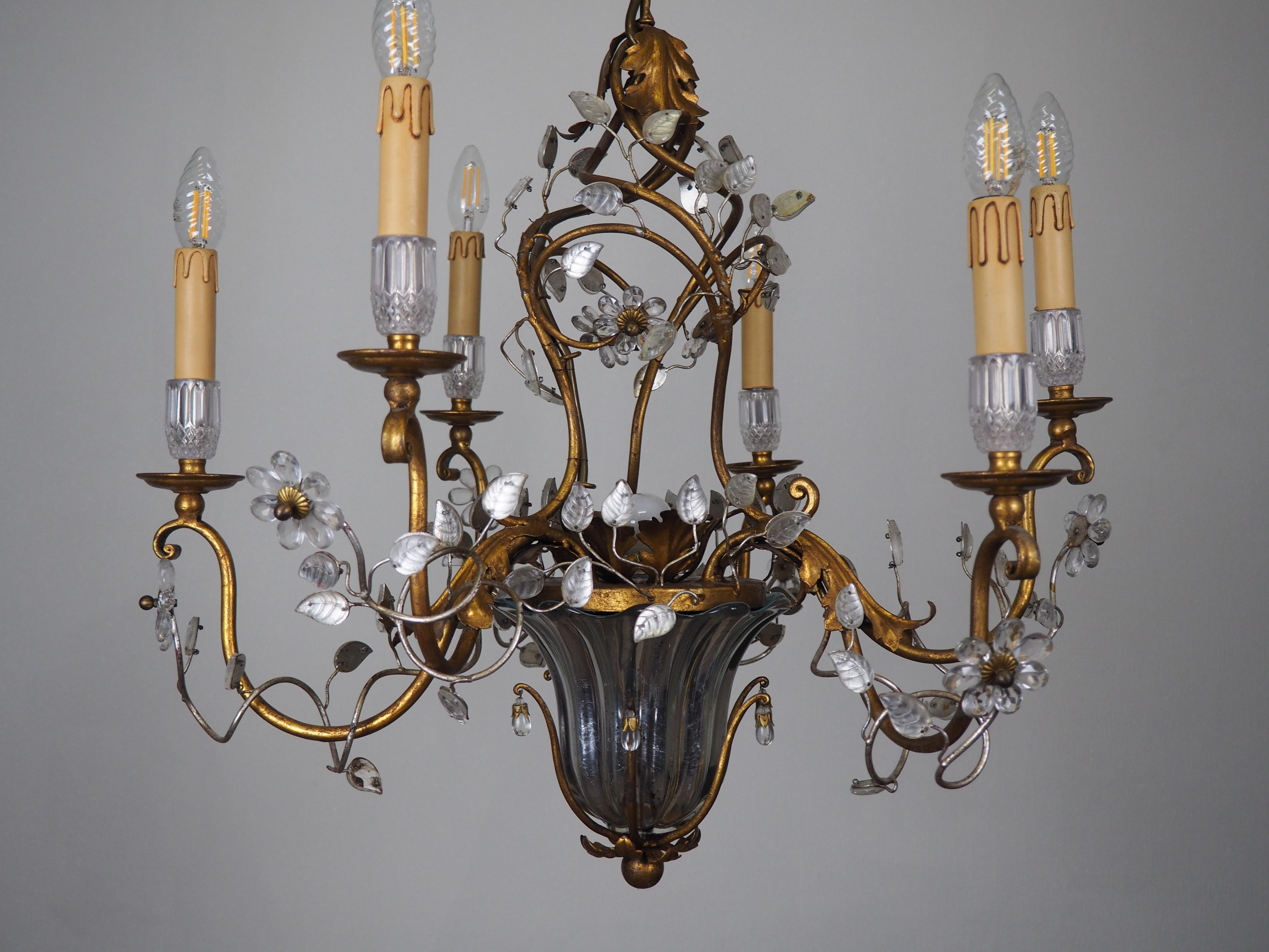 Gilt Iron Flower Leaves Chandelier by Giovani Banci, Italy,  circa 1960s For Sale 4