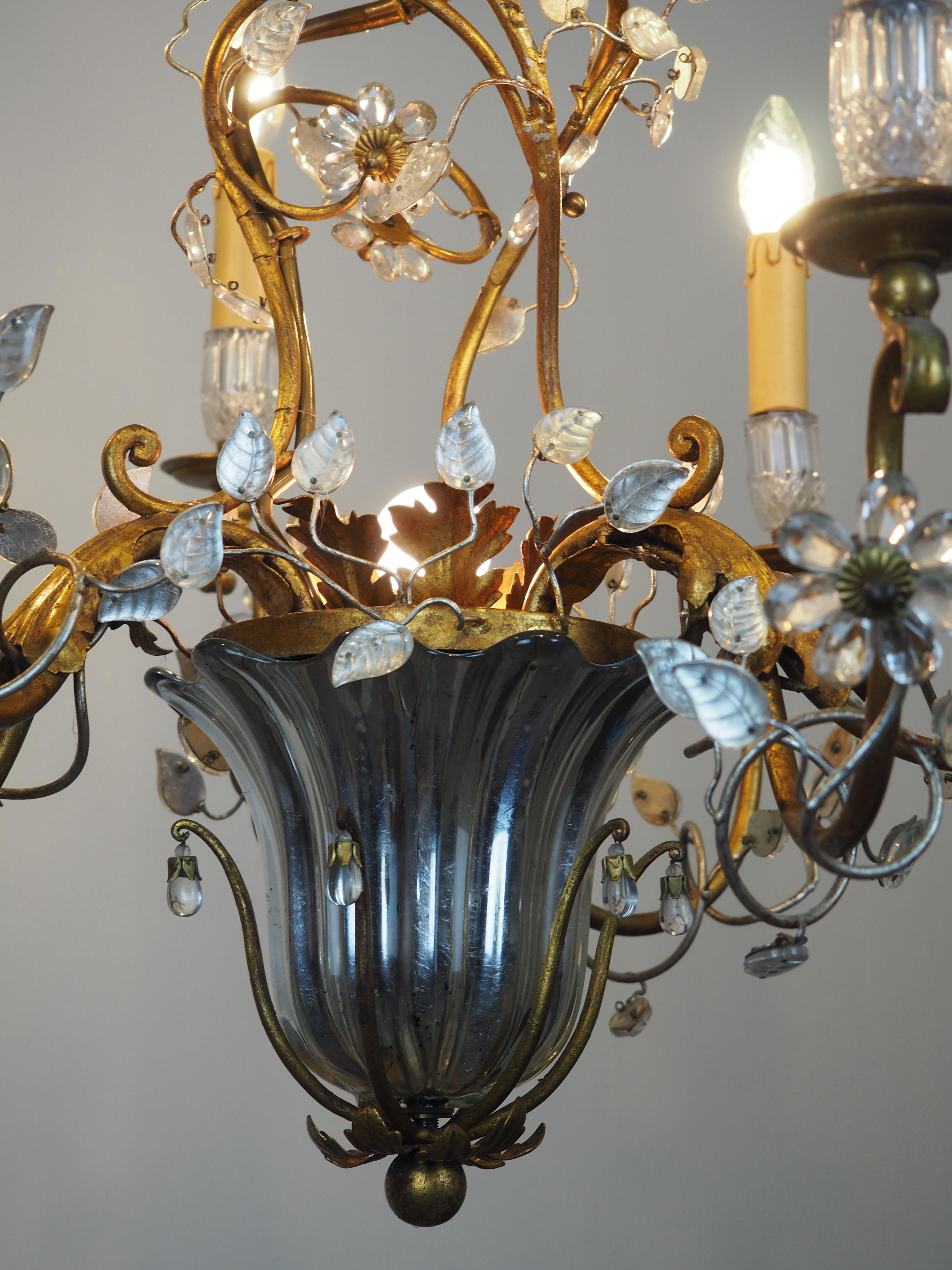 Gilt Iron Flower Leaves Chandelier by Giovani Banci, Italy,  circa 1960s For Sale 1