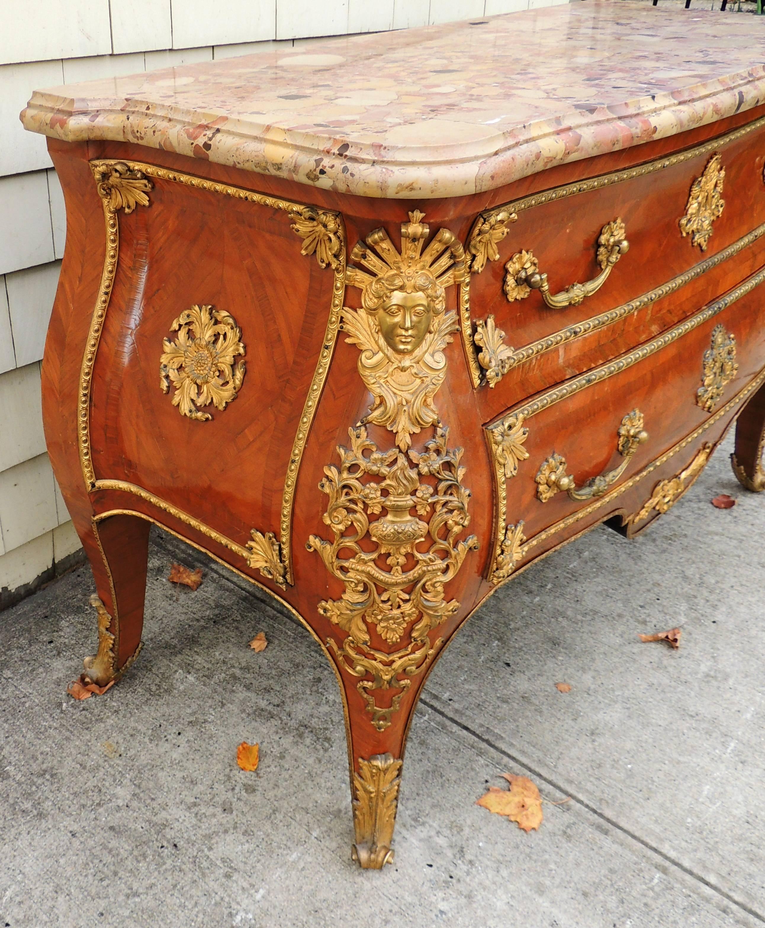 Wonderful French 19th Century Louis XV Ormolu Bronze-Mounted Marble-Top Commode For Sale 1