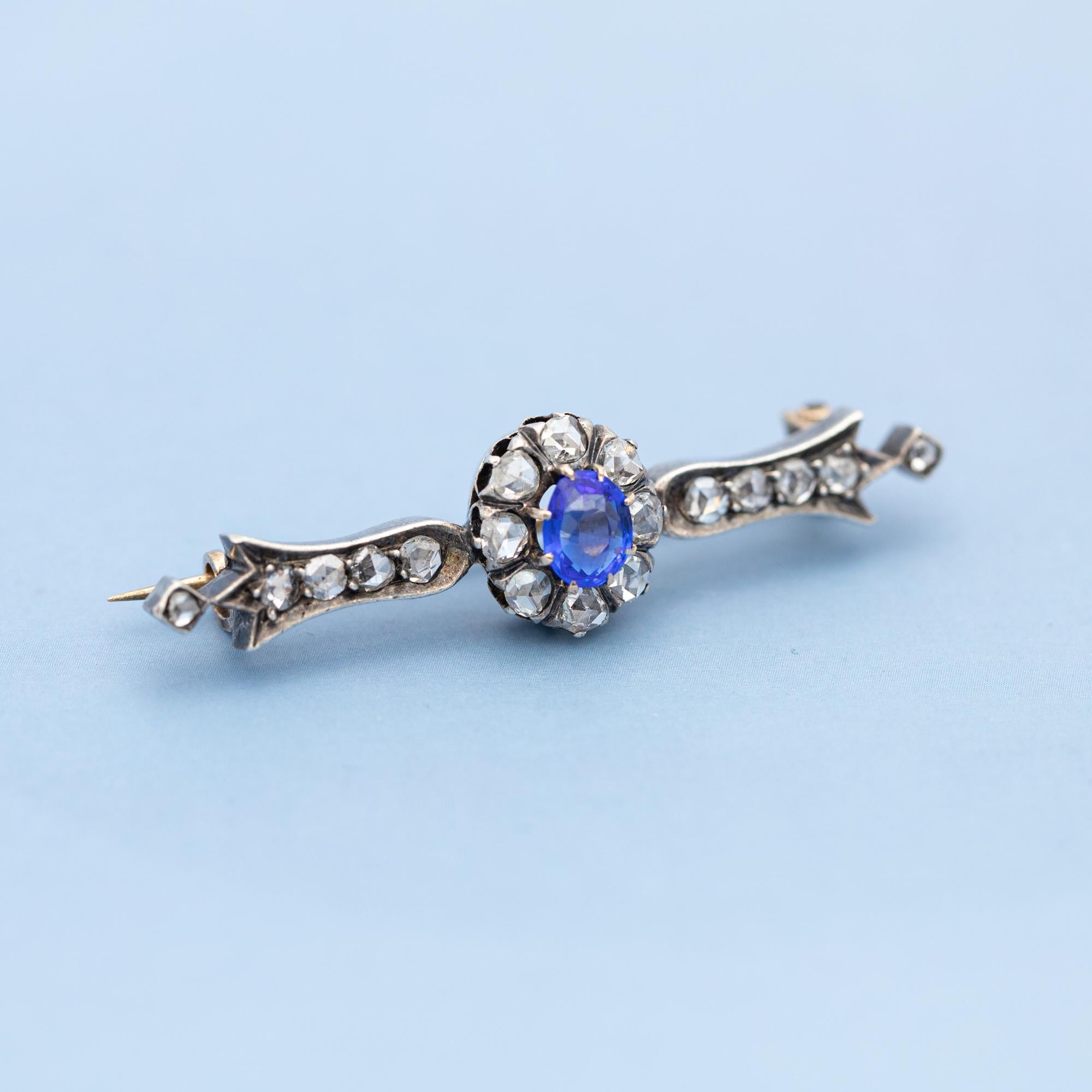Wonderful French antique bar brooch - Victorian - rose cut diamonds & sapphire For Sale 6