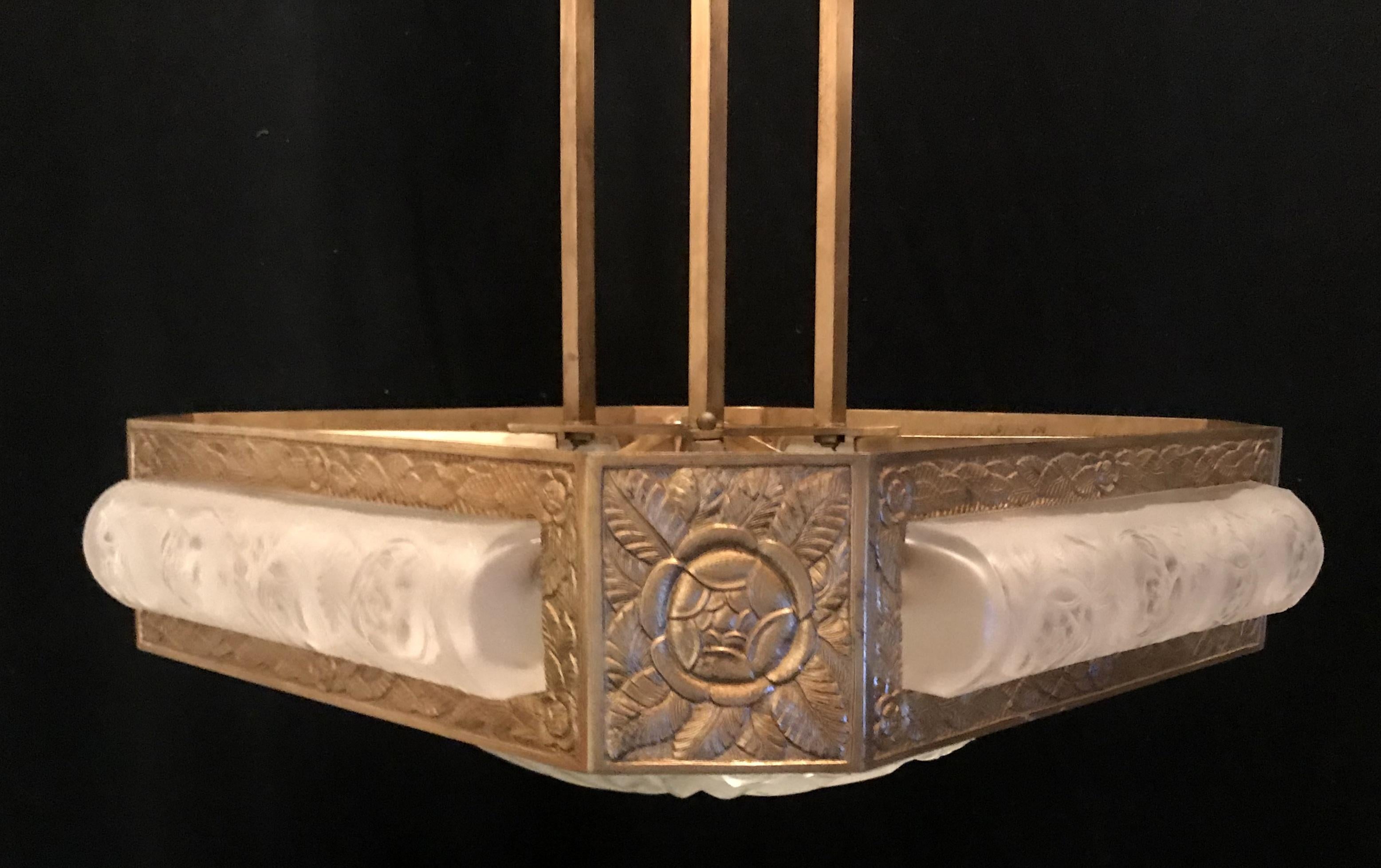 Wonderful French Art Deco Signed Degué Bronze Frosted Glass Square Chandelier For Sale 5