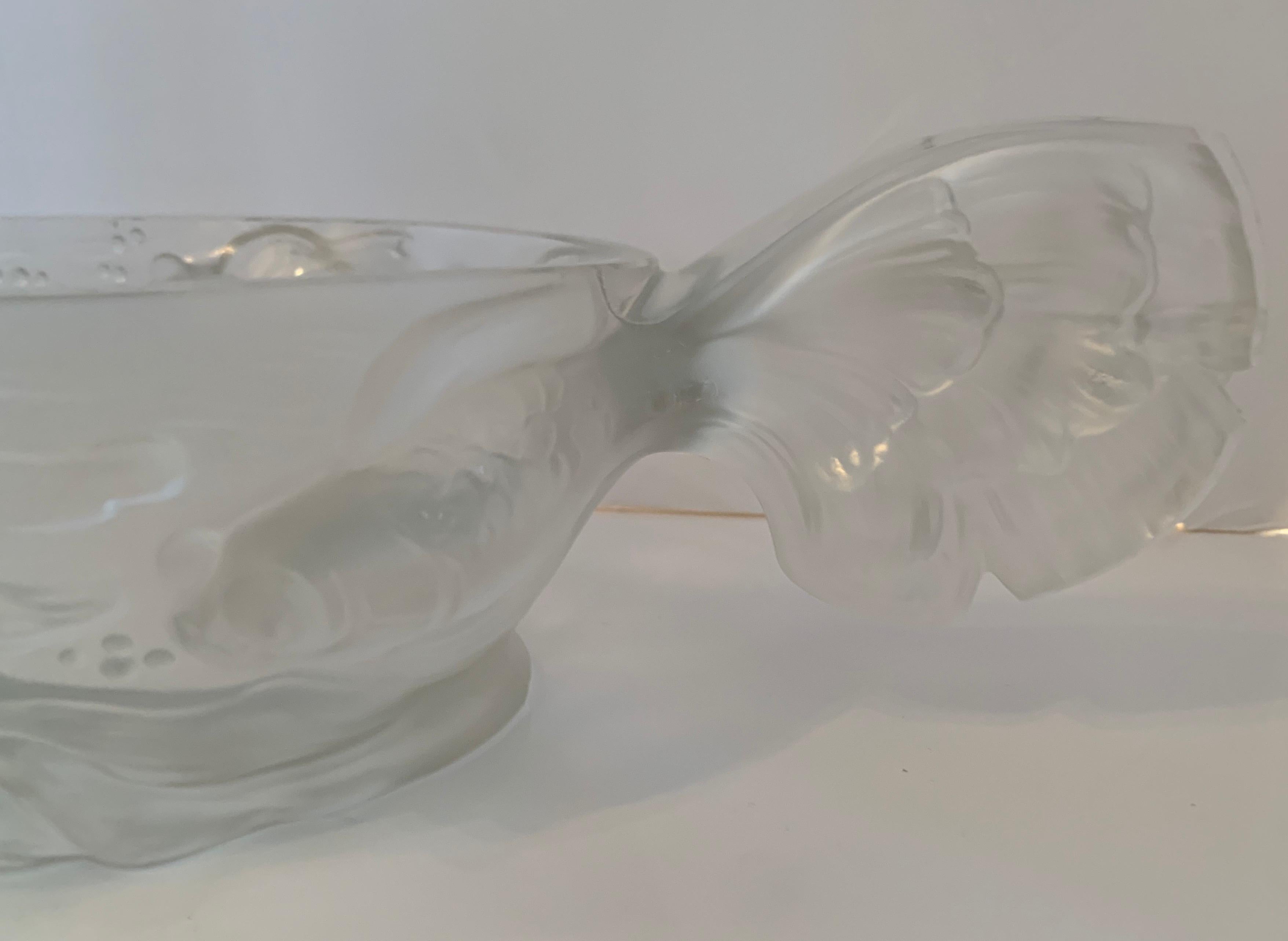 Wonderful French Art Deco Verlys Glass Poissons Koi Fish Oval Centerpiece Bowl In Good Condition In Roslyn, NY