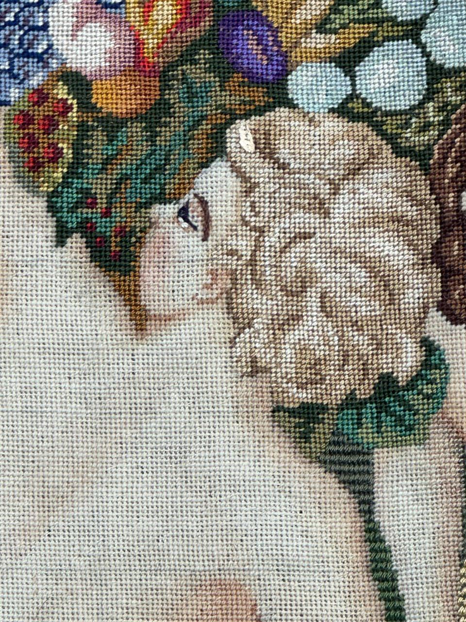 Maravilloso Tapiz francés de punto de aguja estilo Aubusson 