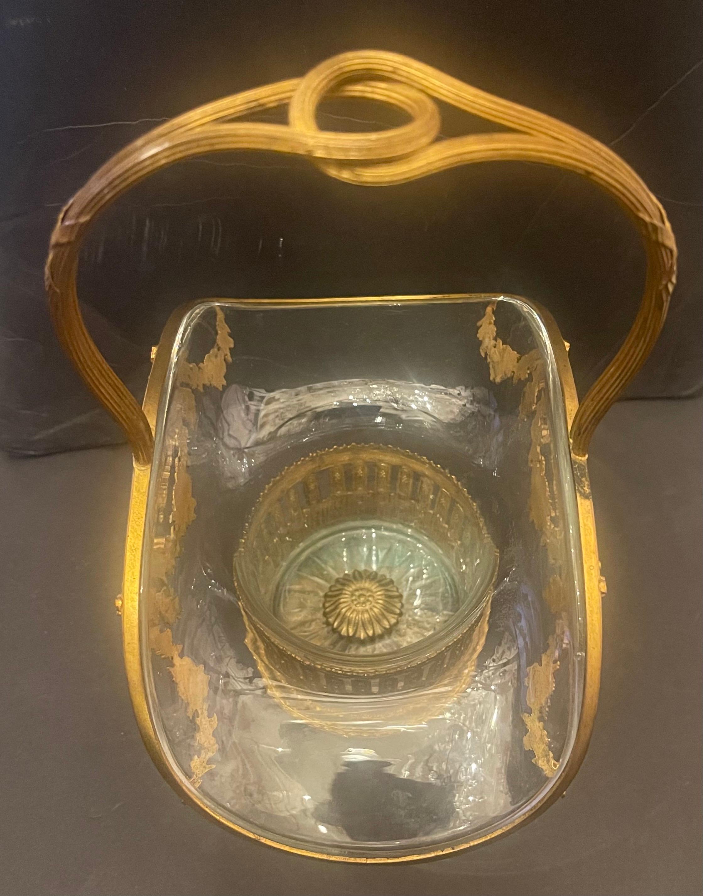 Maravilloso Centro de Mesa de Cristal Baccarat Dore Bronce Ormolu Francés Dorado en venta