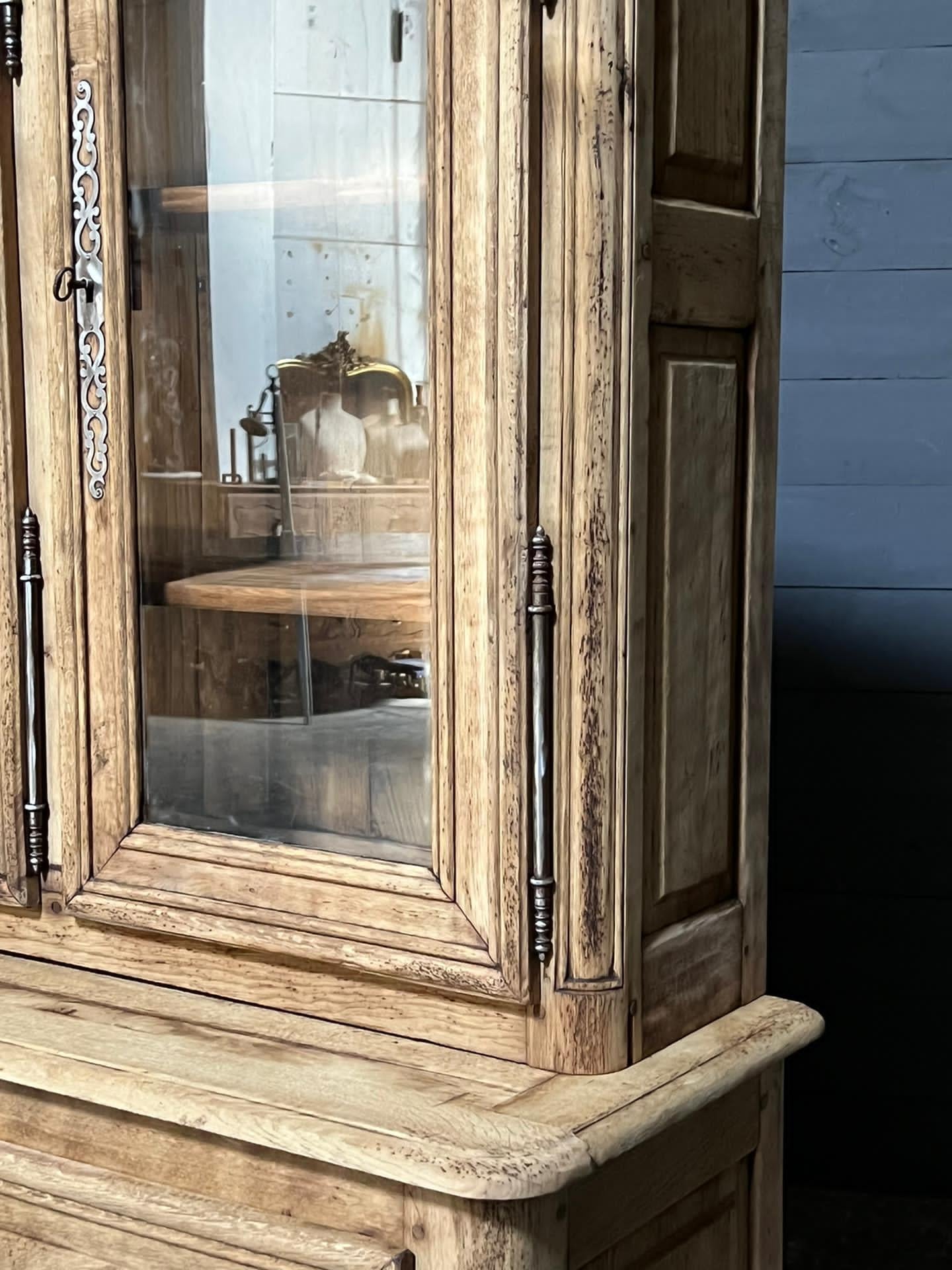 Wonderful French Bleached Oak Library Bookcase  For Sale 8