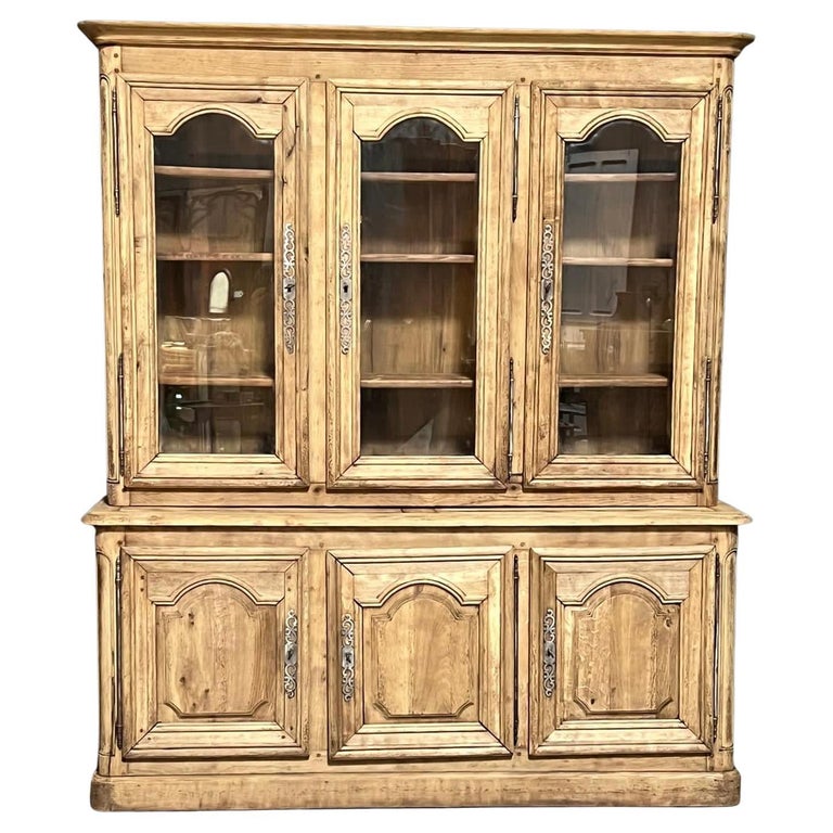 Wonderful French Bleached Oak Library Bookcase For Sale at 1stDibs