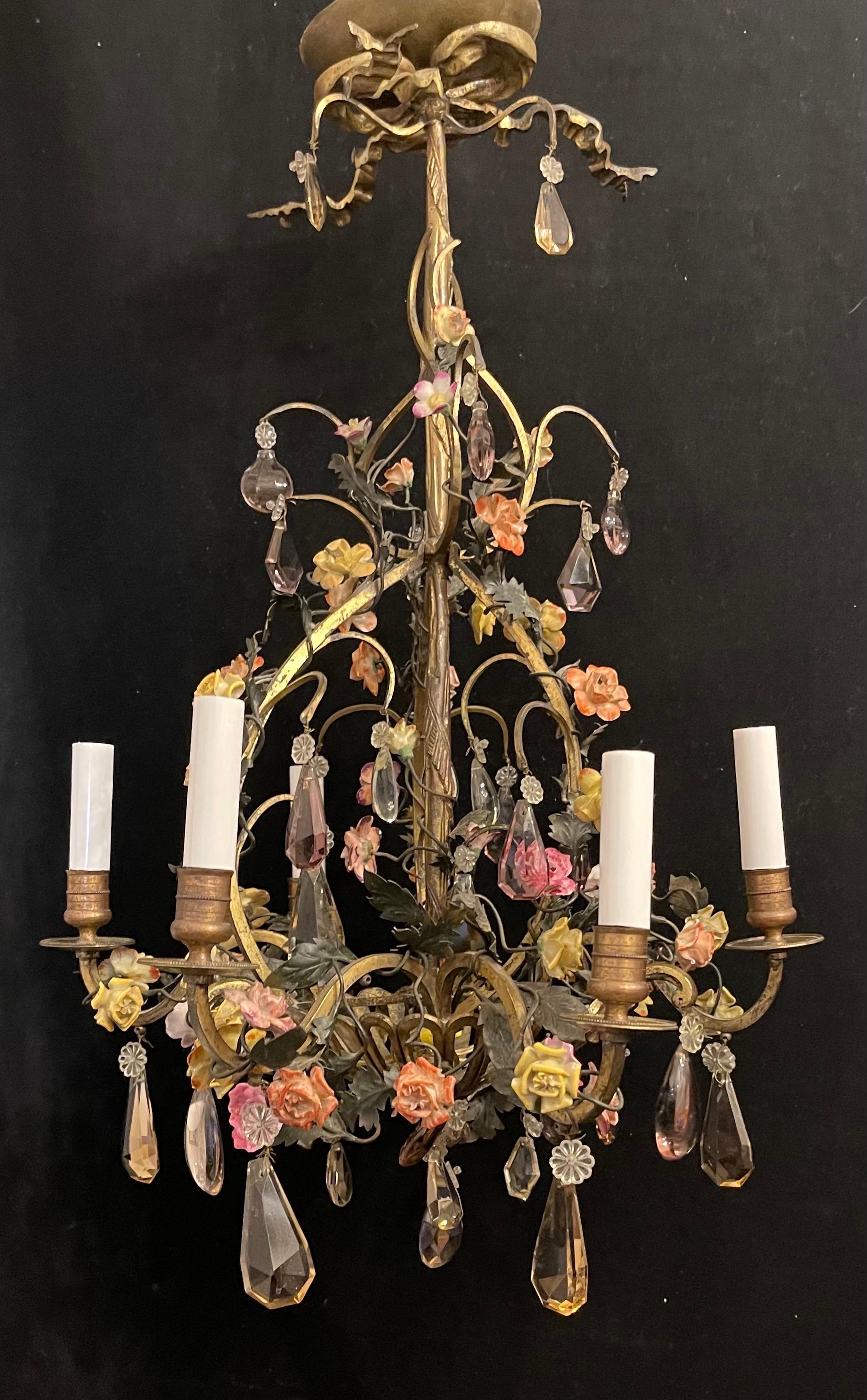 Wonderful French Bronze Louis XV Porcelain Flowers Basket Ribbon Top Chandelier In Good Condition For Sale In Roslyn, NY
