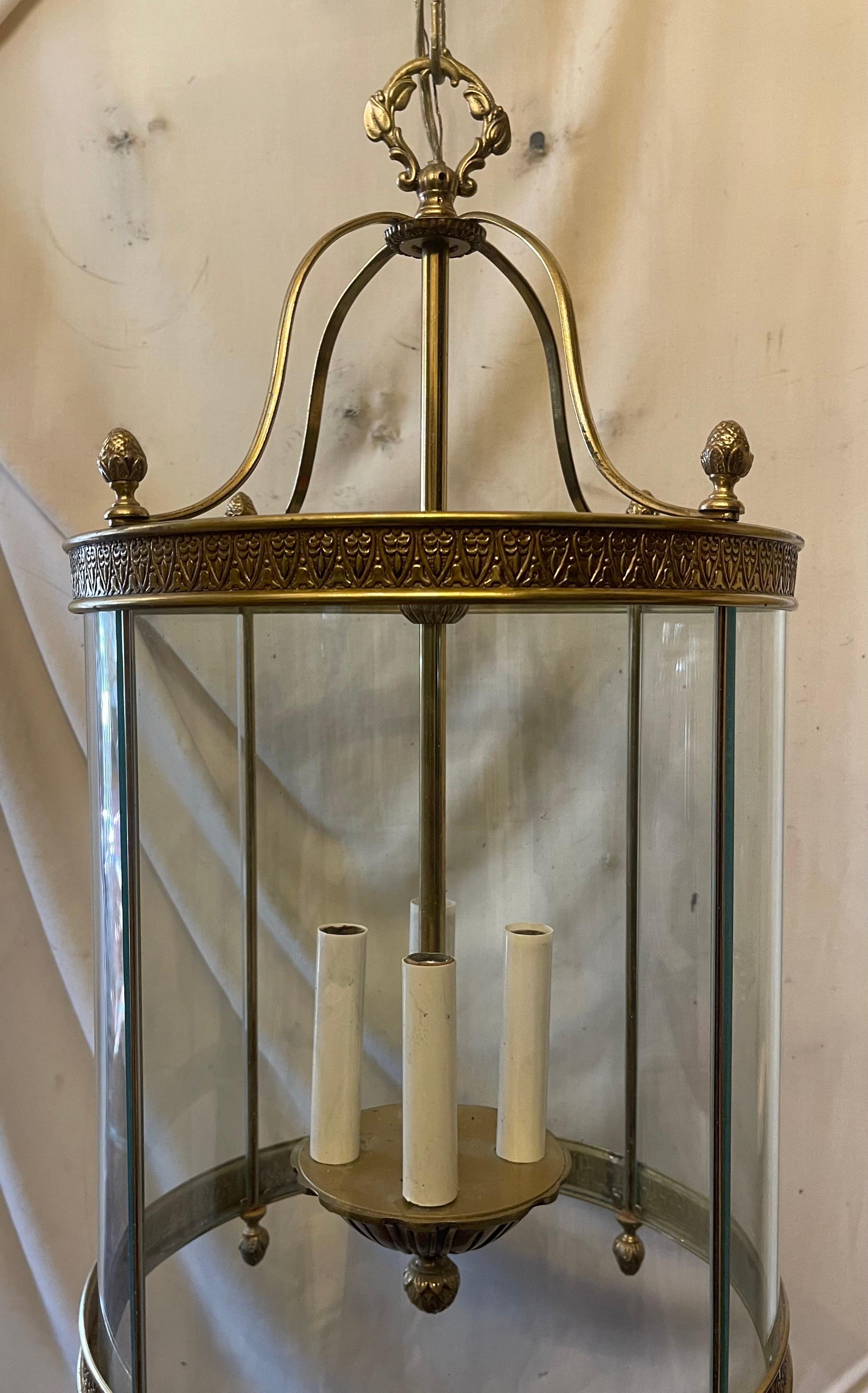 Maravillosa Lámpara Regencia Luis XVI de Bronce Francés Paneles de Cristal Curvados siglo XX en venta