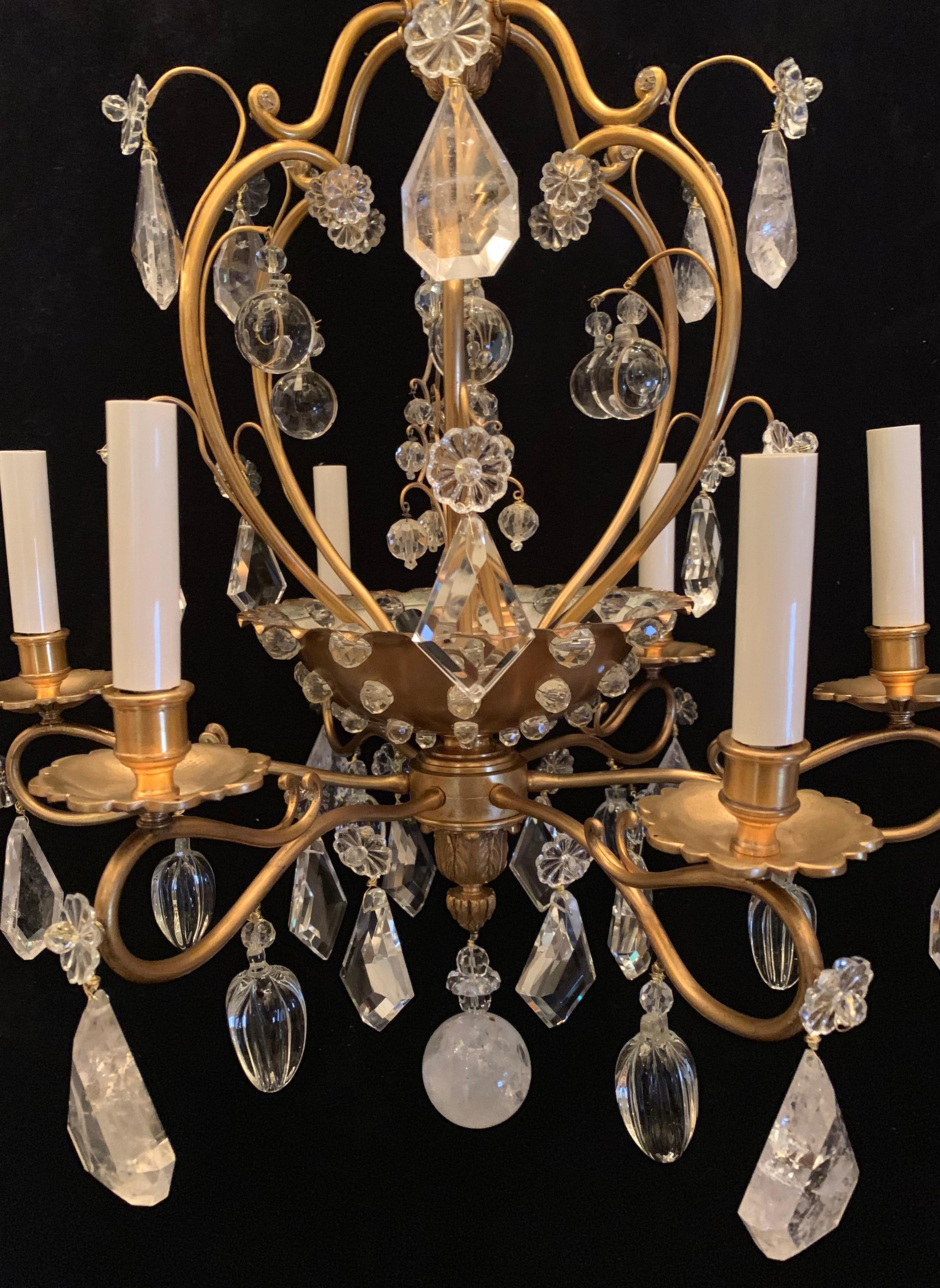 Belle Époque Merveilleux lustre corbeille Baguès en cristal de roche bronze français en vente
