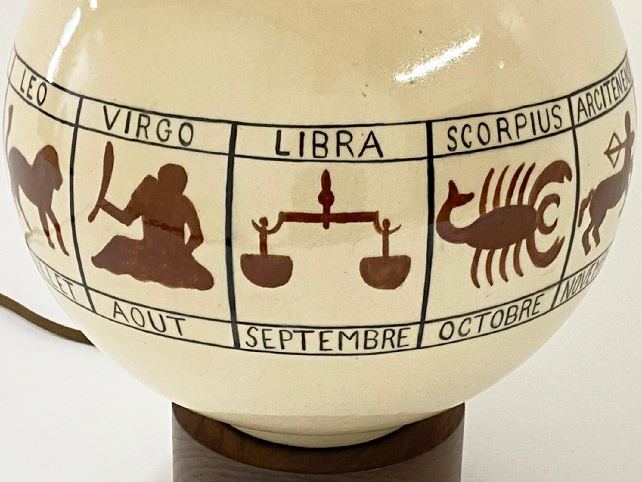 Meravigliosa lampada Zodiac in ceramica francese di Robert Lallemant in vendita 5