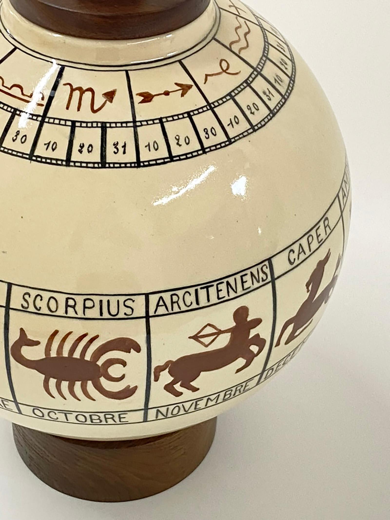 Meravigliosa lampada Zodiac in ceramica francese di Robert Lallemant in vendita 7