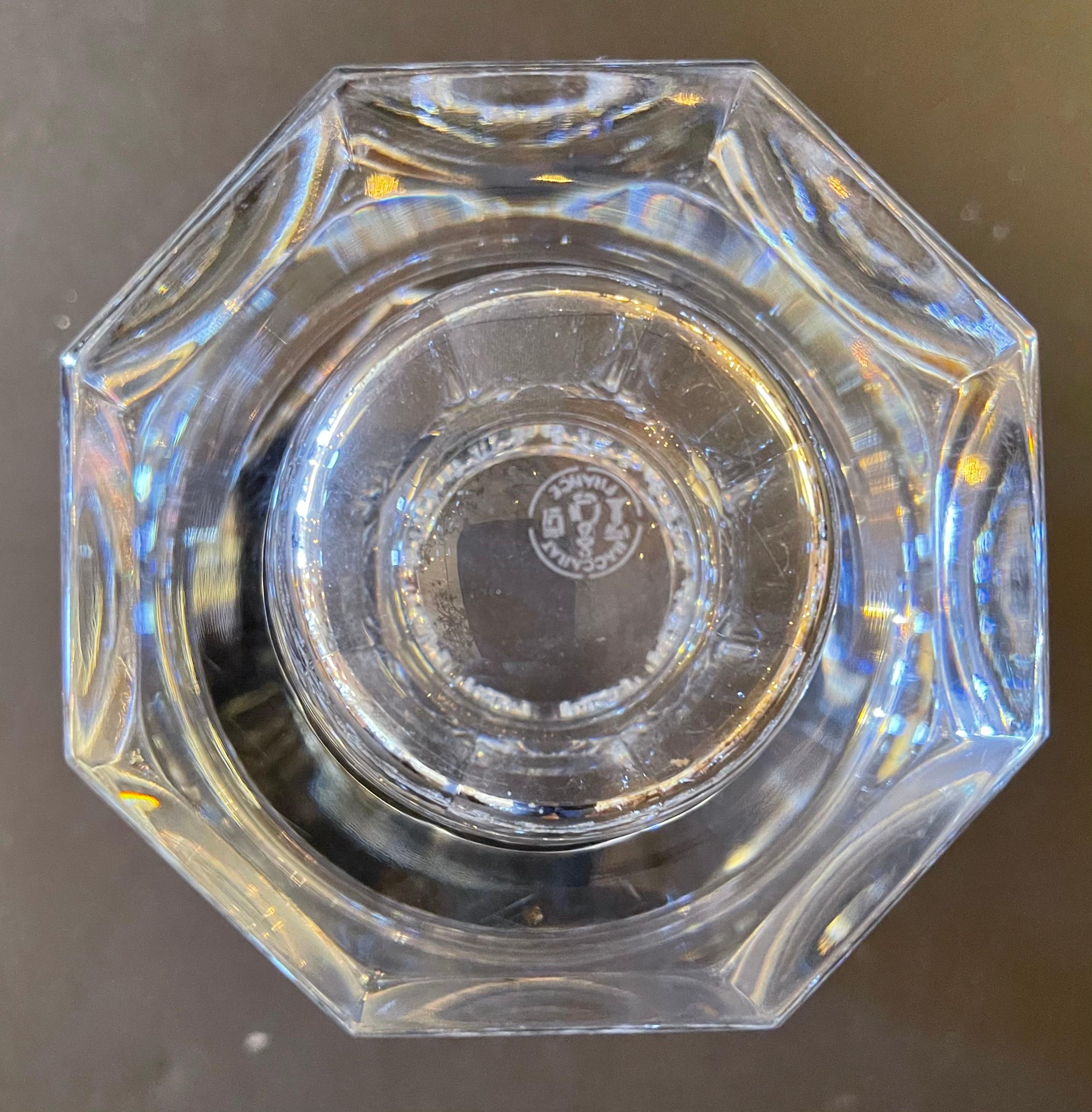 Wonderful French Cut Crystal Baccarat Edith Mid-Century Modern Panel Chunky Vase In Good Condition In Roslyn, NY