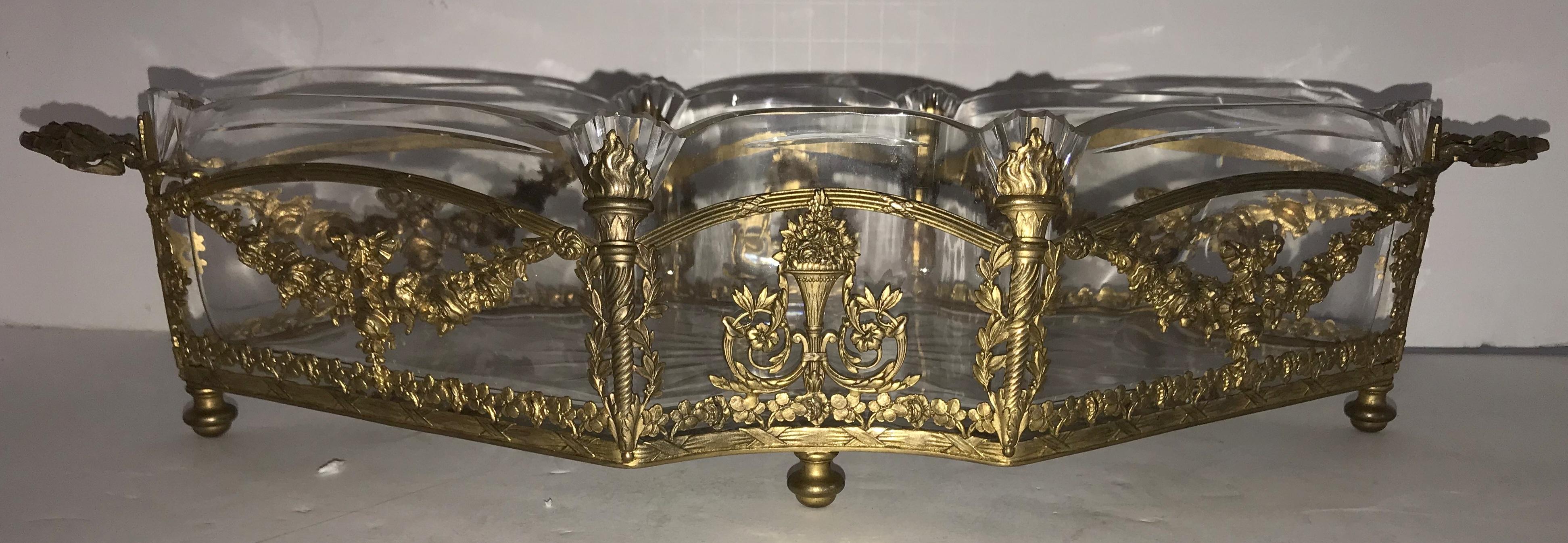 Wonderful French Doré Bronze Baccarat Etched Crystal Centrepiece Swag Torches In Good Condition For Sale In Roslyn, NY