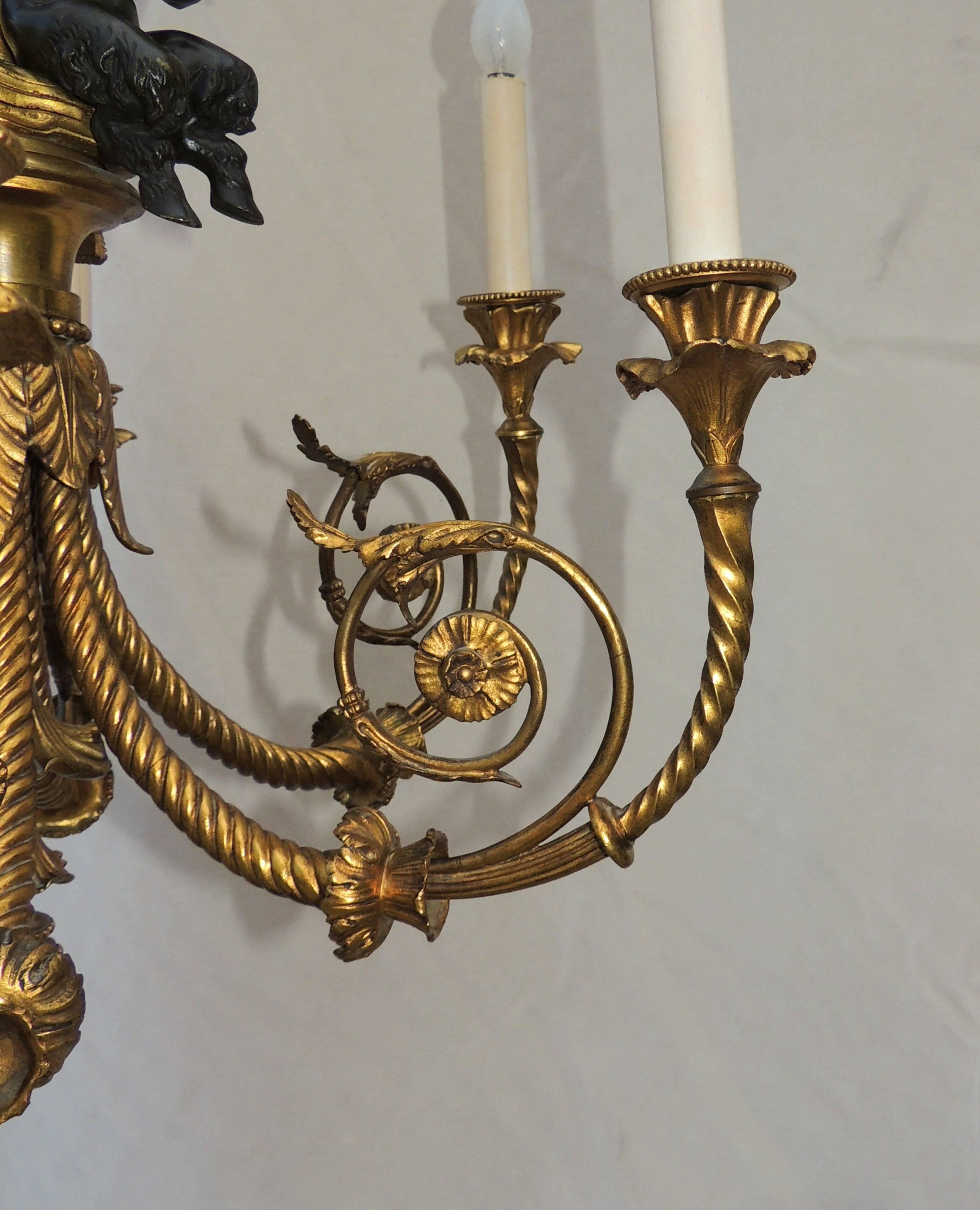 Wunderschöne Französische Doré Bronze Patiniert Putten Kronleuchter Leuchte (Frühes 20. Jahrhundert)