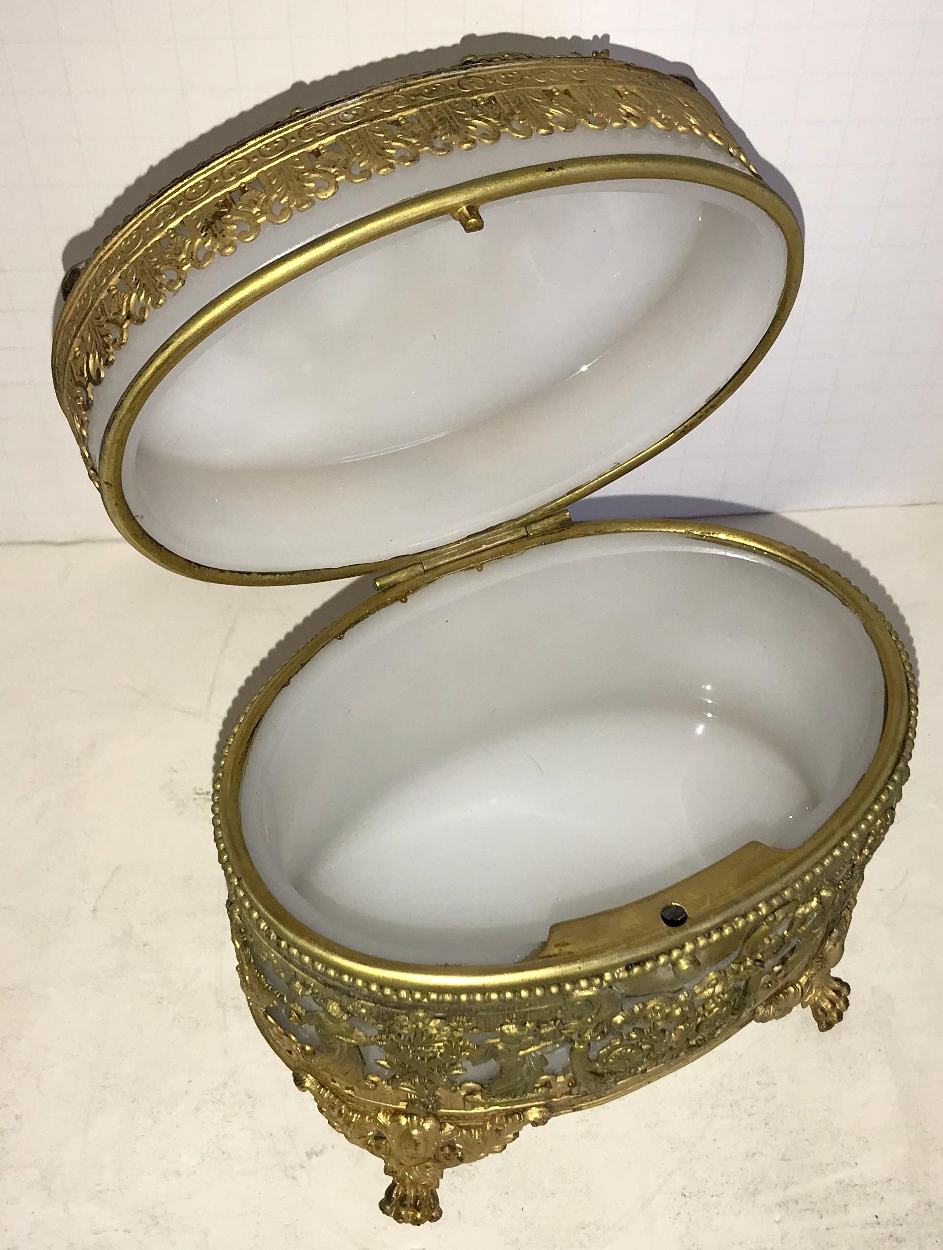 Wonderful French Empire Doré Bronze Opaline Neoclassical Oval Casket Ormolu Box 1