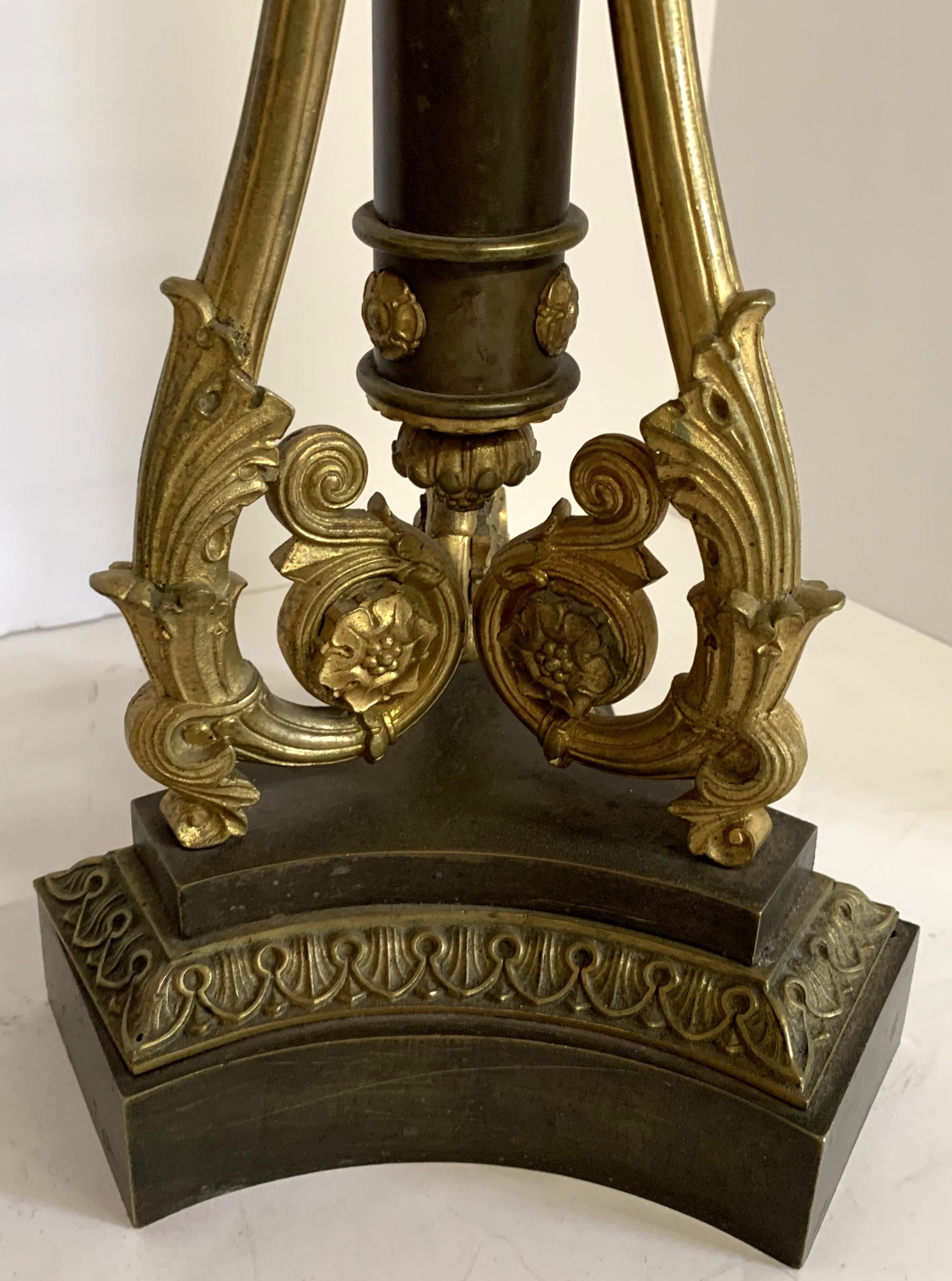 Wonderful French Empire Neoclassical Bronze Two-Tone Pair Fine Candelabras For Sale 1